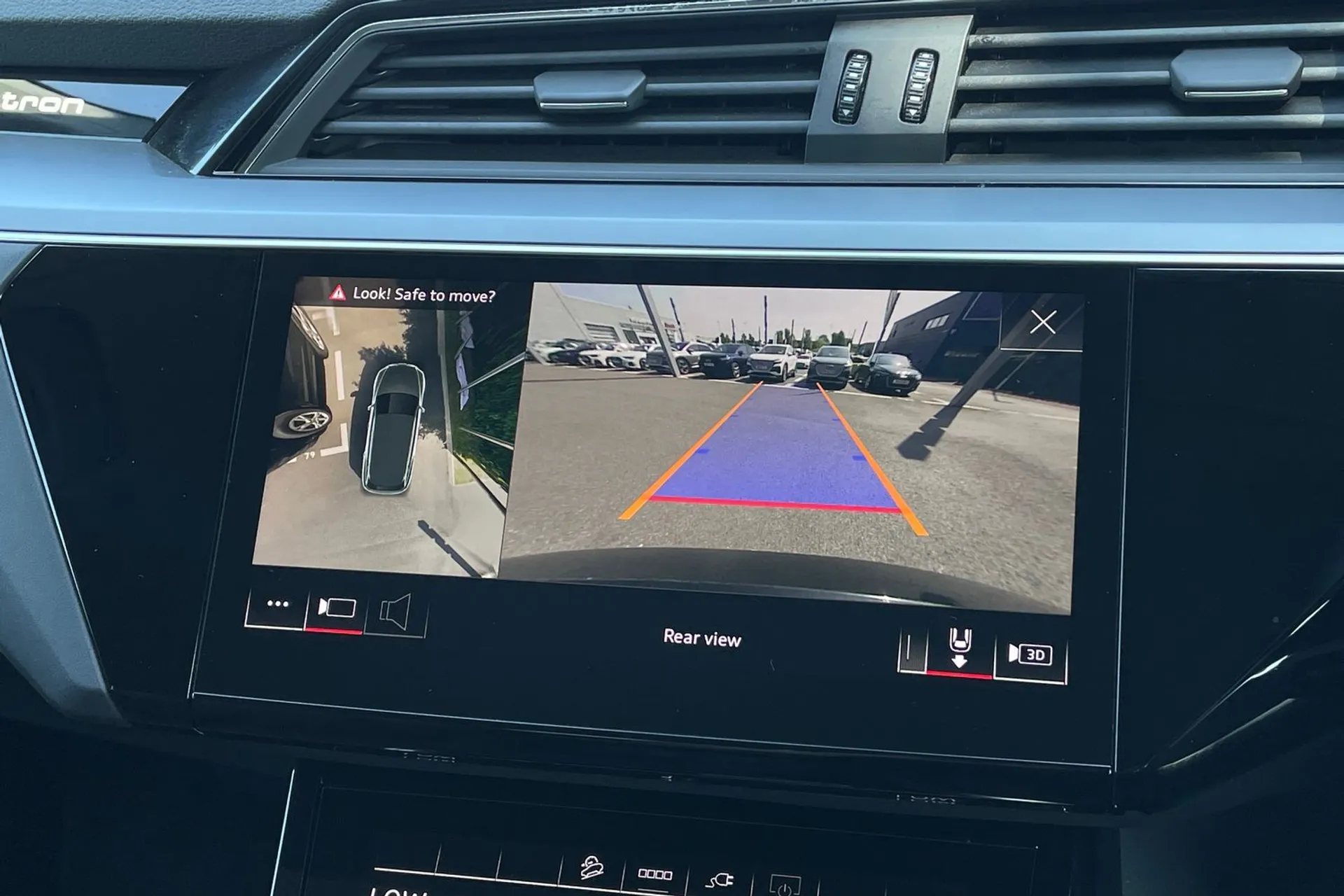 Audi e-tron thumbnail image number 5