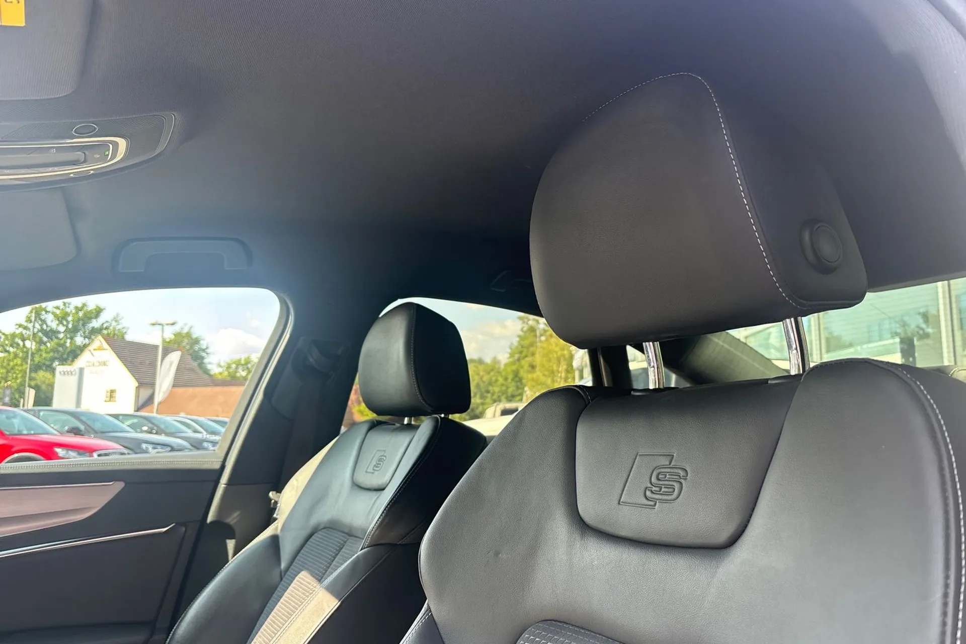 Audi A6 thumbnail image number 29