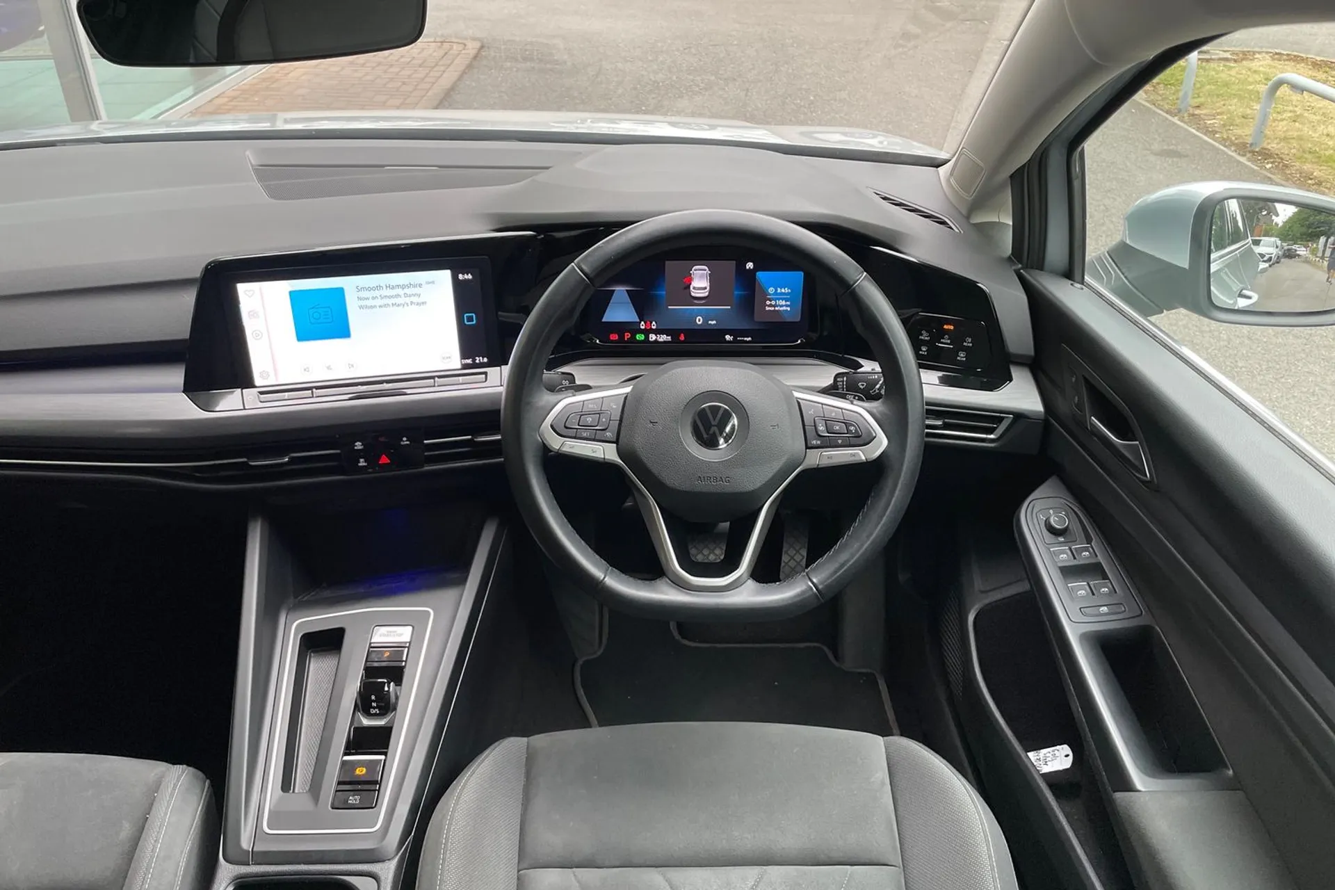 VOLKSWAGEN GOLF thumbnail image number 34