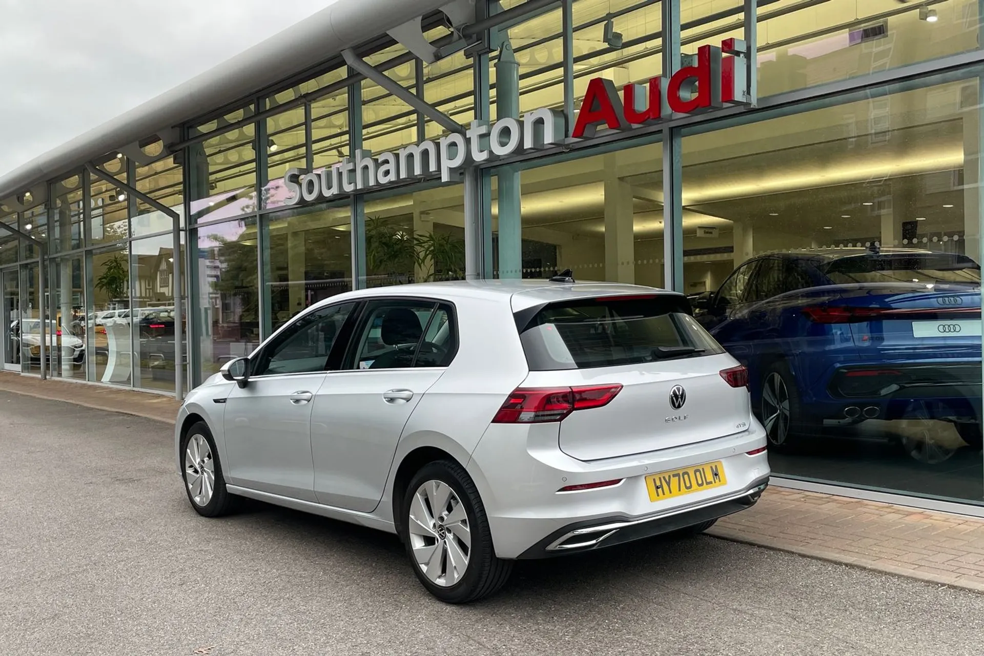 VOLKSWAGEN GOLF thumbnail image number 7