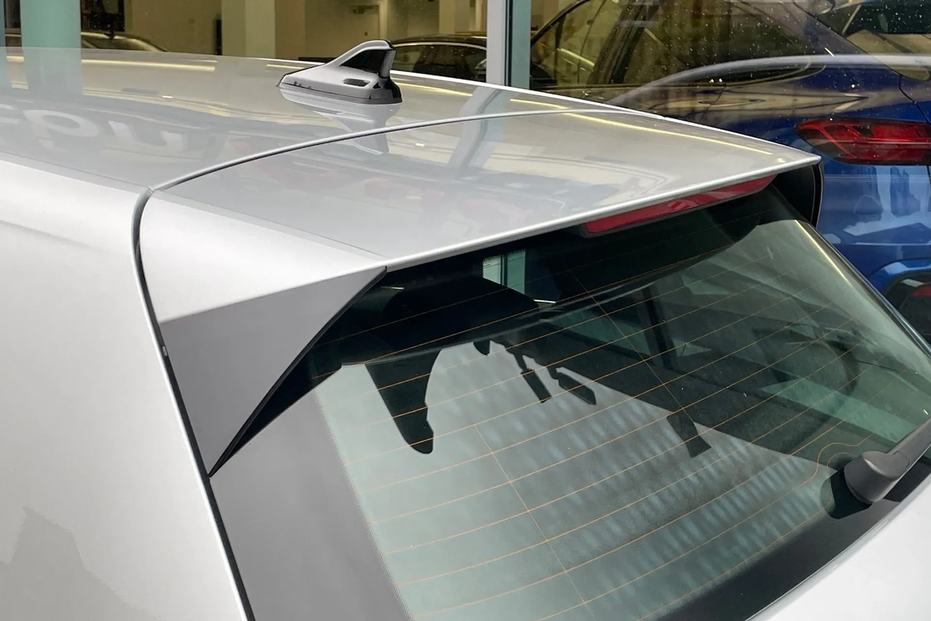 VOLKSWAGEN GOLF thumbnail image number 13