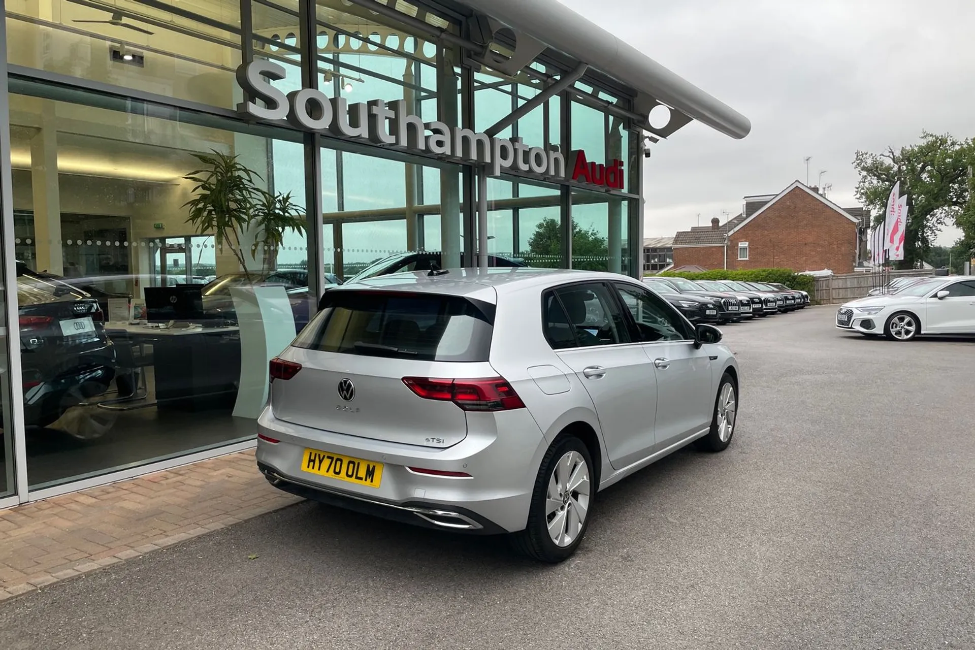 VOLKSWAGEN GOLF thumbnail image number 5