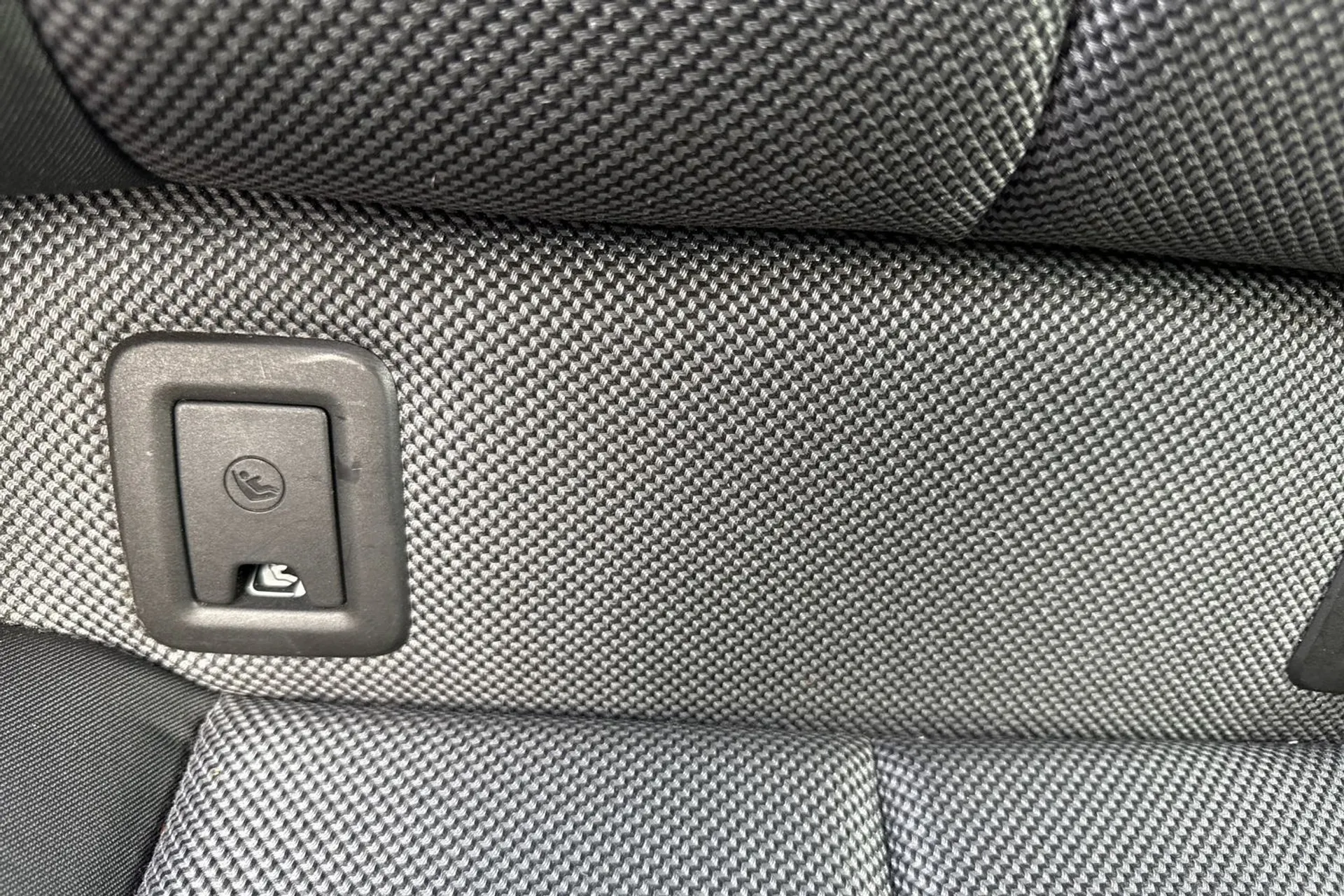 Audi Q2 thumbnail image number 23