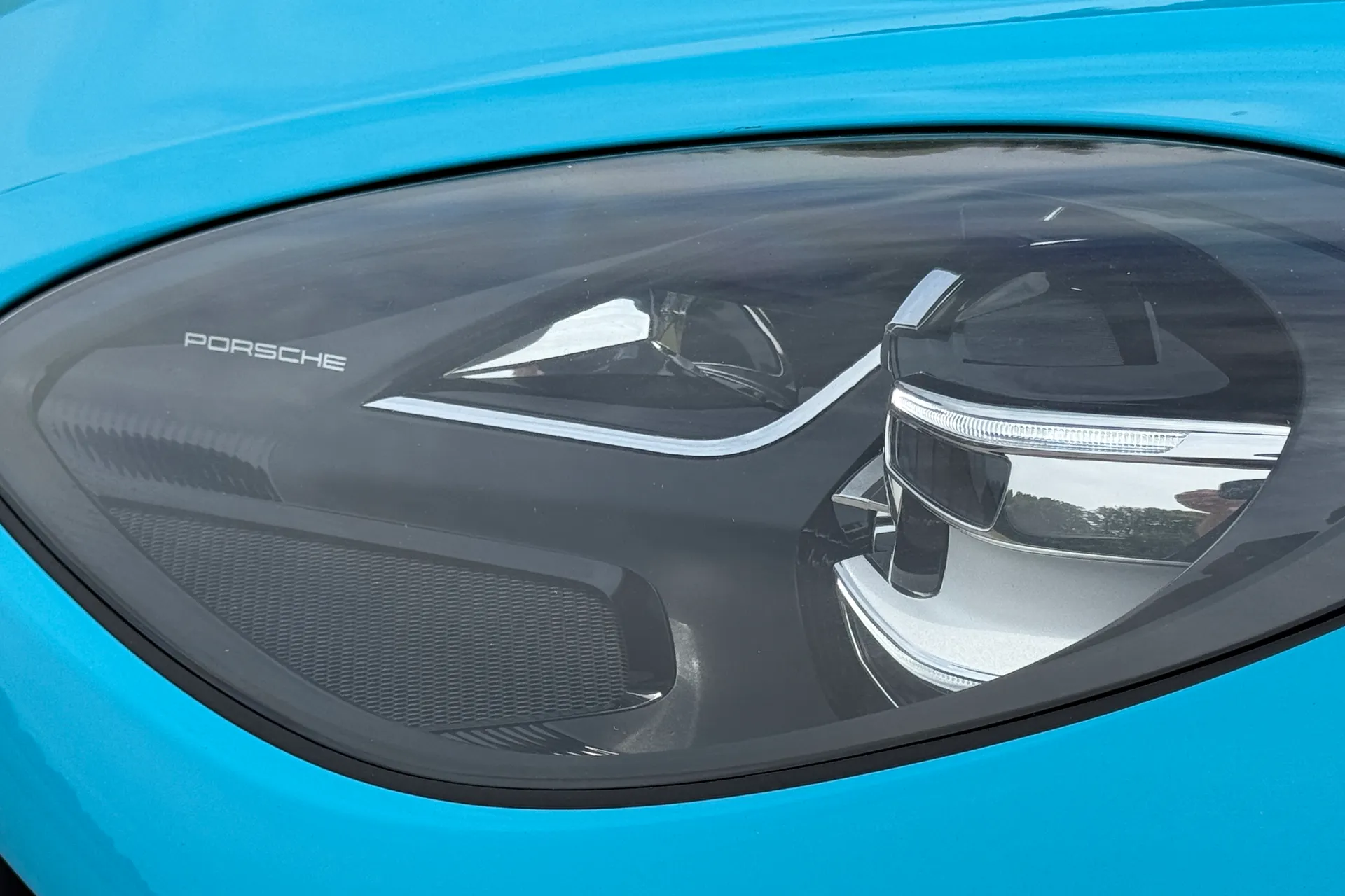 Porsche MACAN thumbnail image number 10