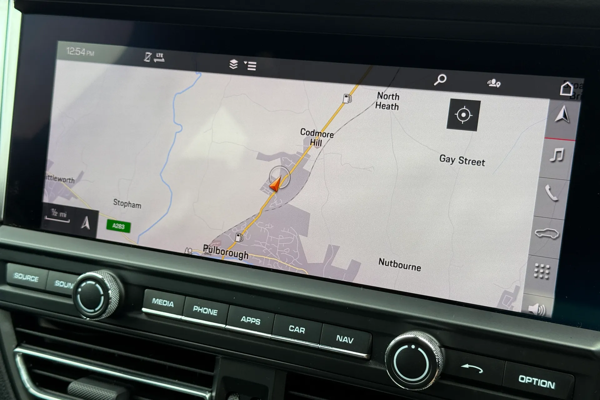 Porsche MACAN thumbnail image number 5