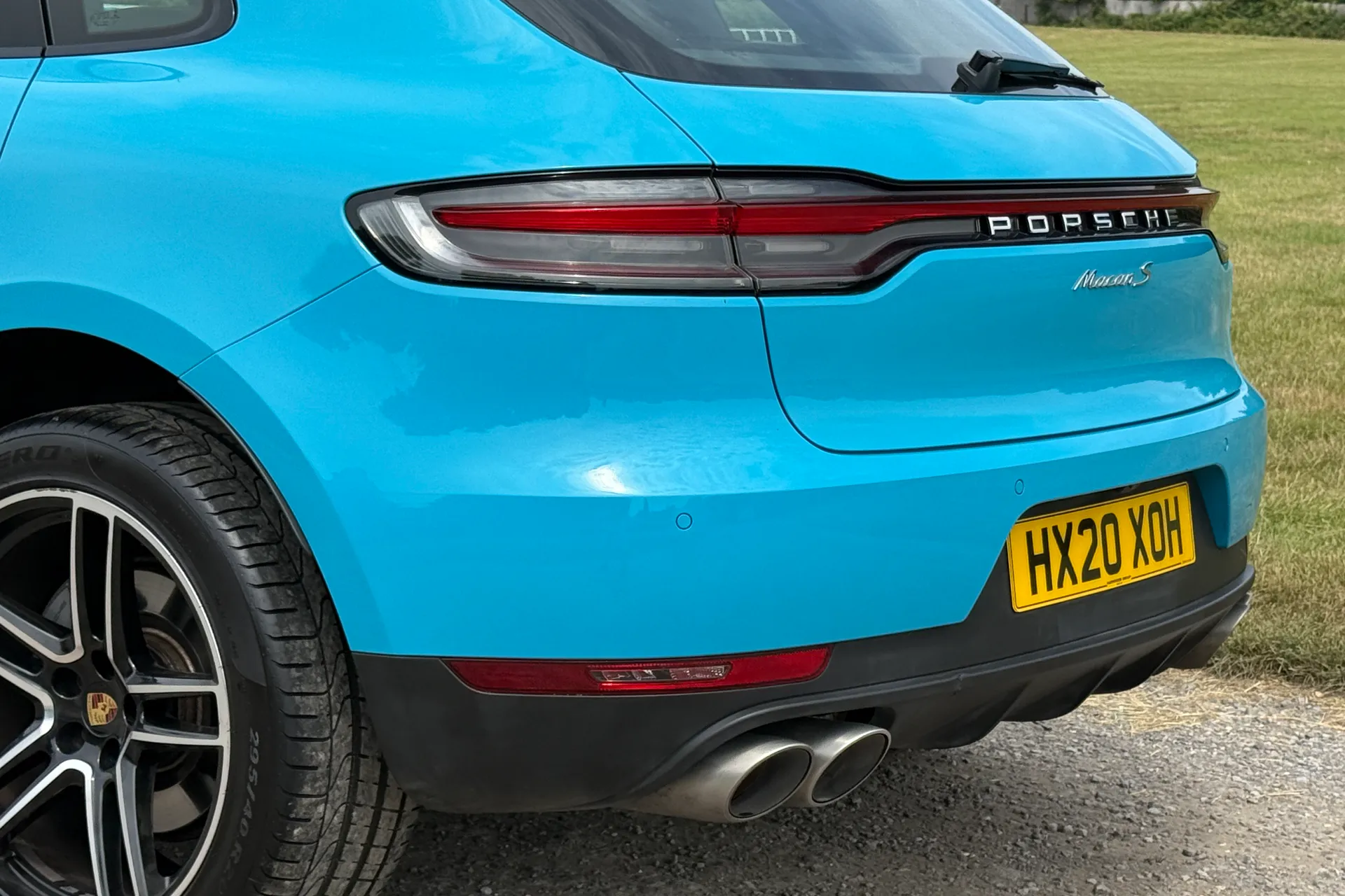 Porsche MACAN thumbnail image number 11
