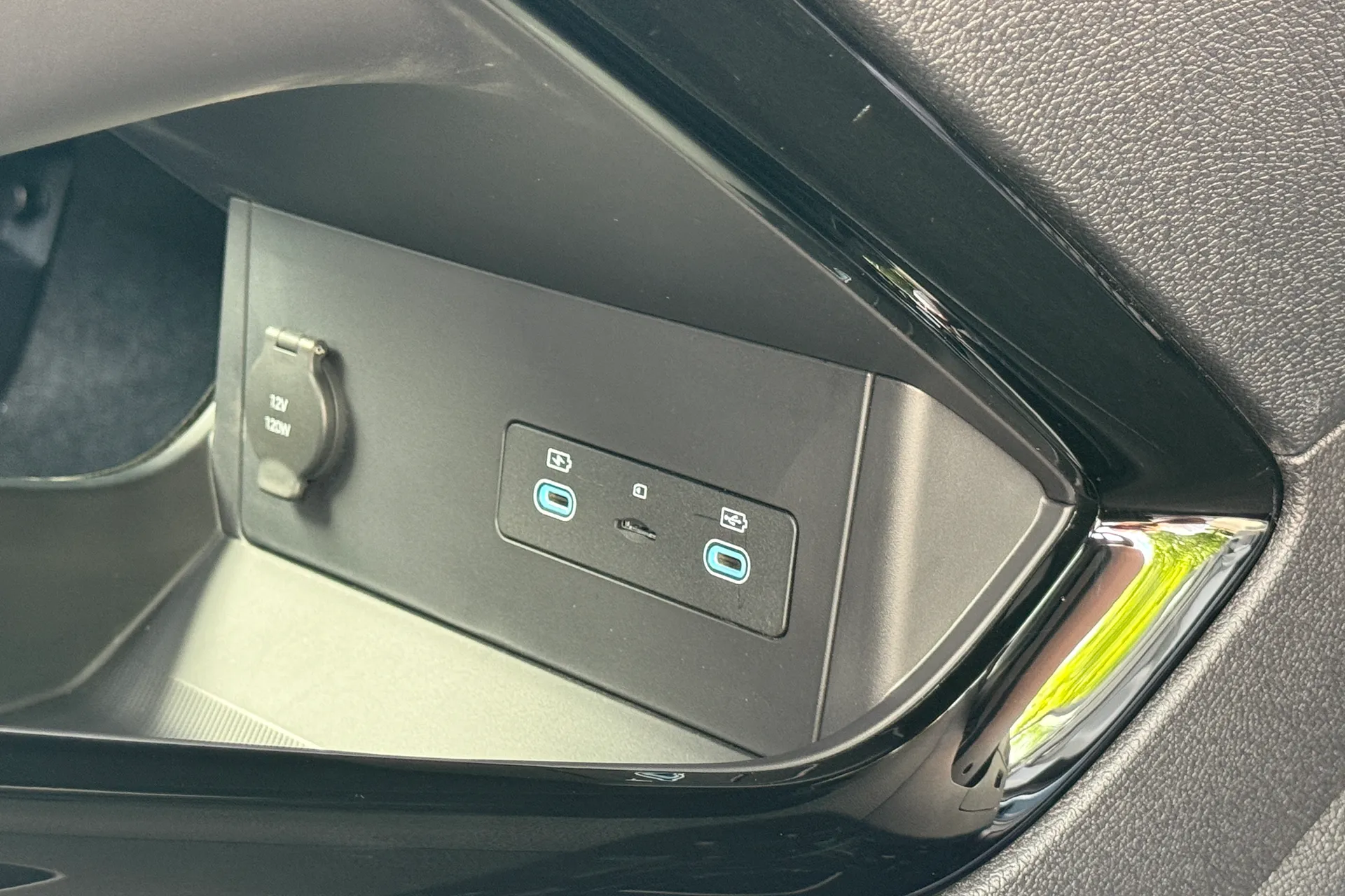 BYD SEAL U thumbnail image number 56