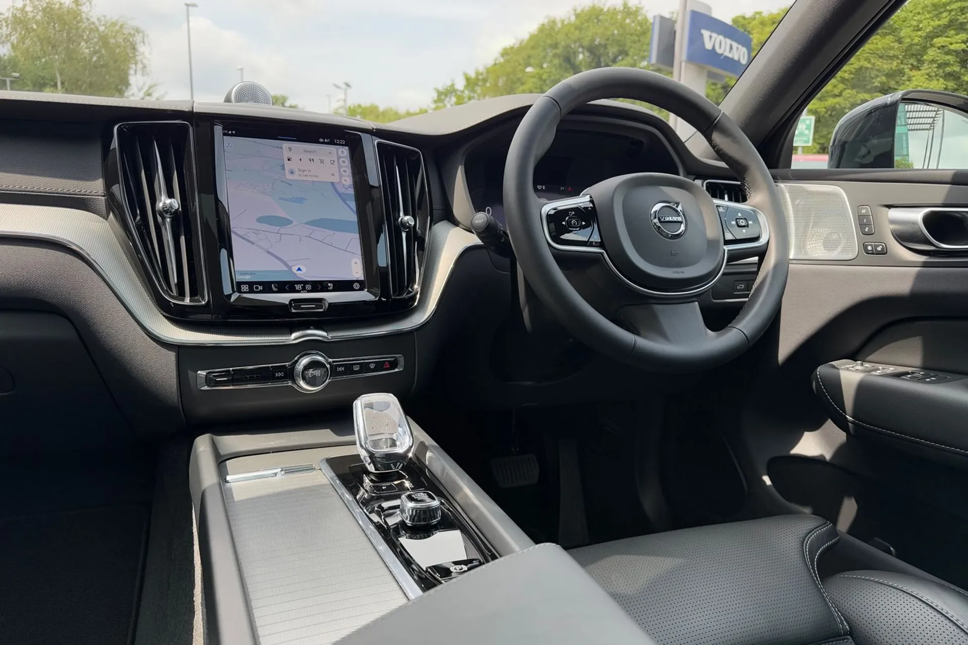 Volvo XC60 thumbnail image number 34