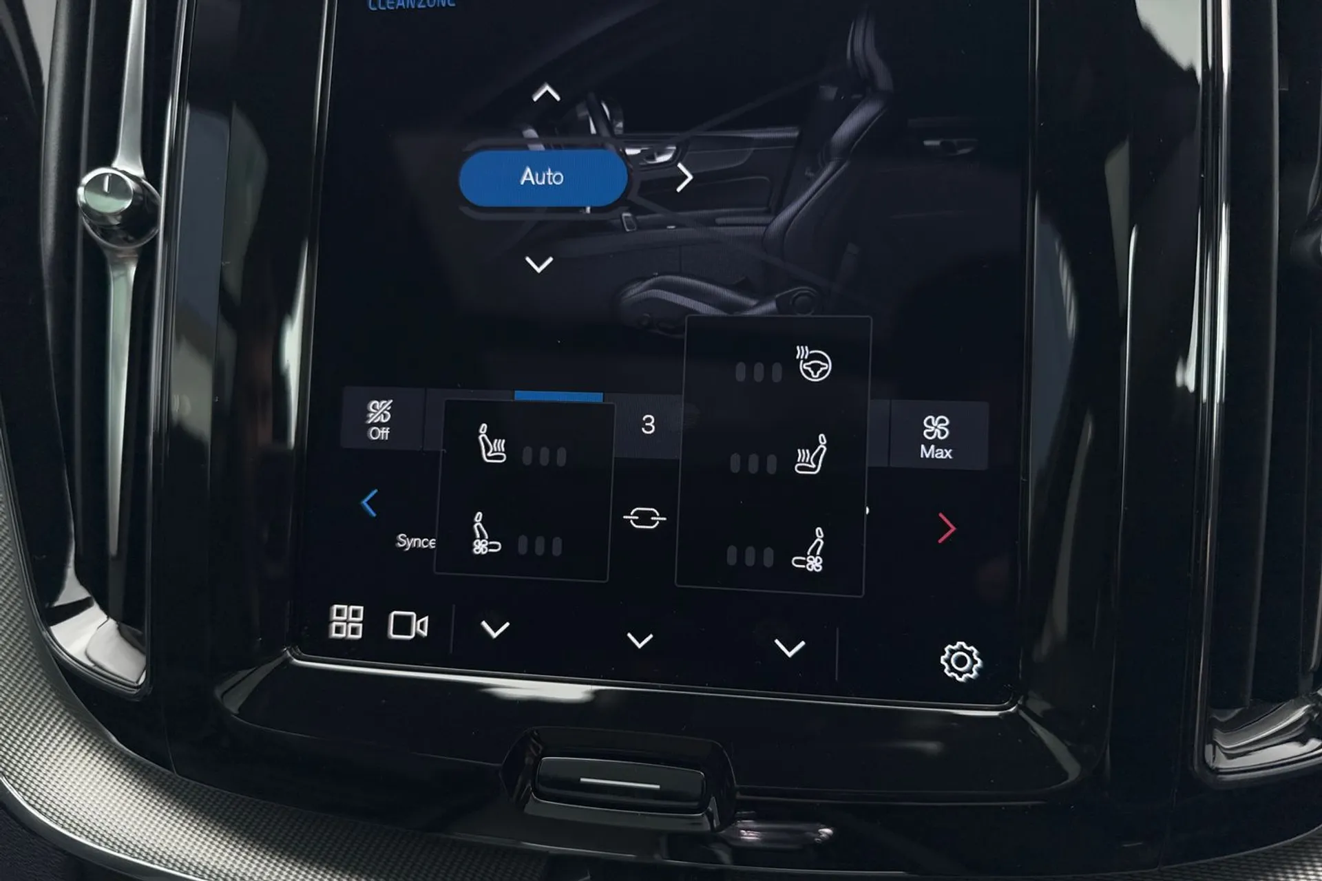 Volvo XC60 thumbnail image number 40