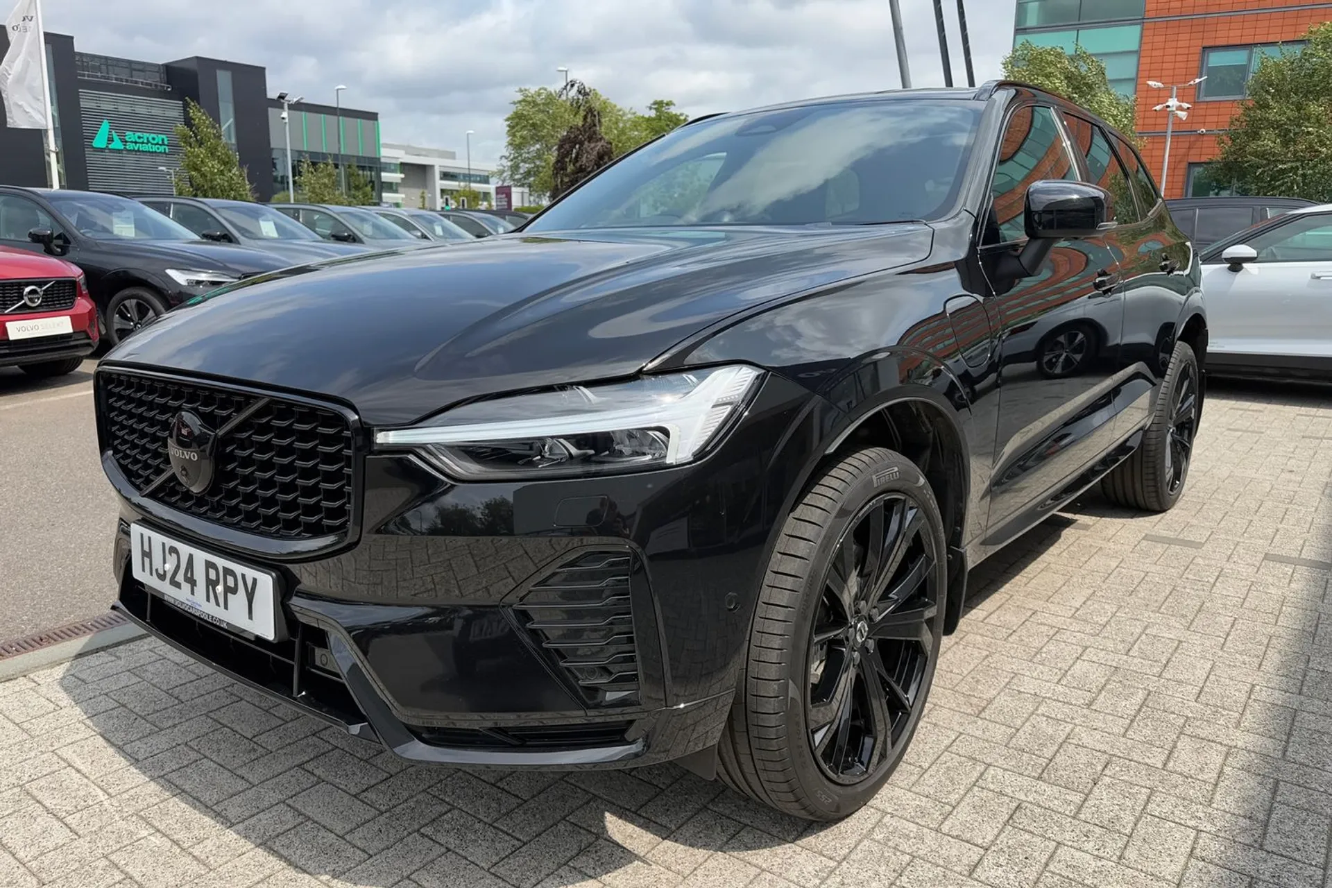 Volvo XC60 thumbnail image number 11