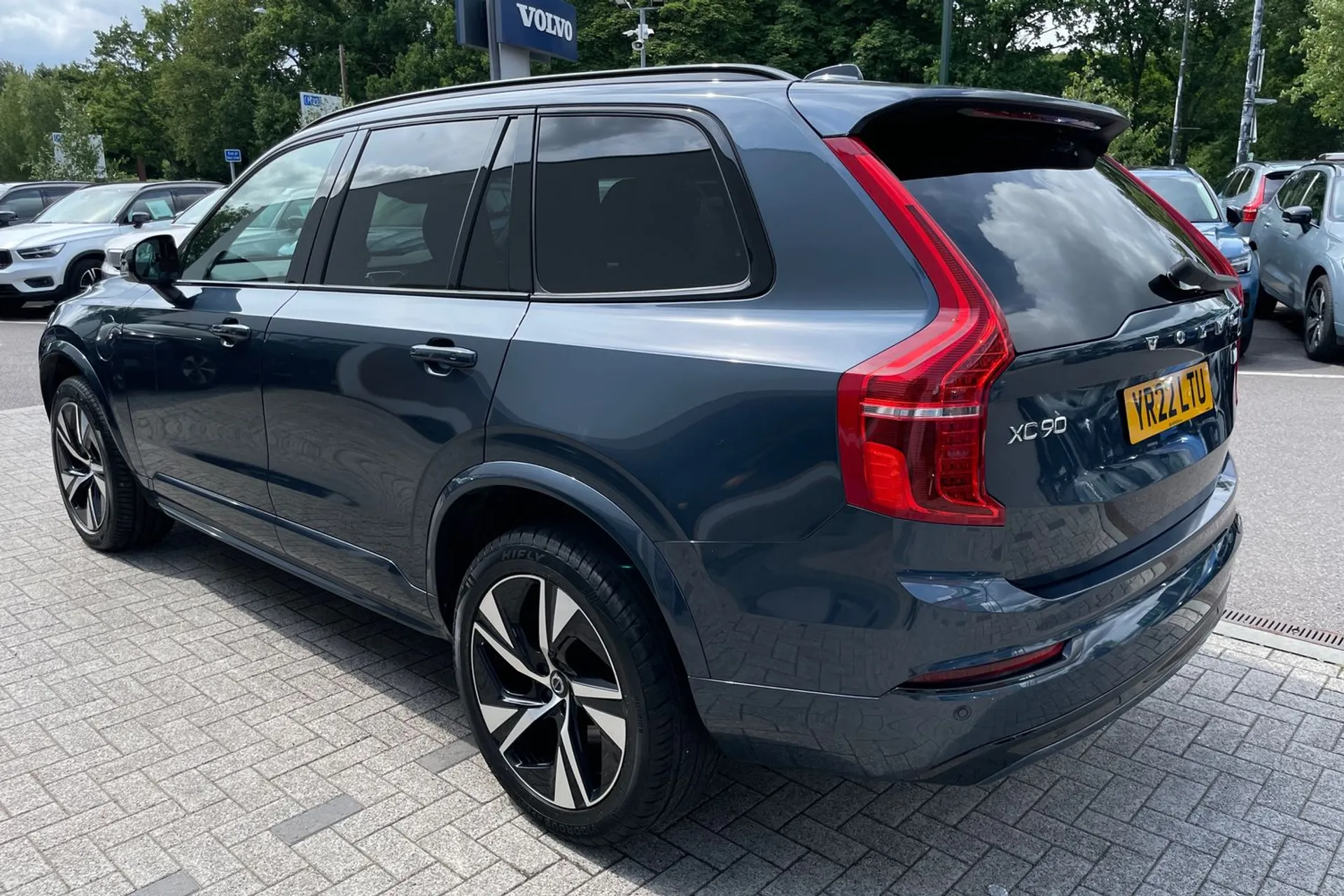 Volvo XC90 thumbnail image number 10
