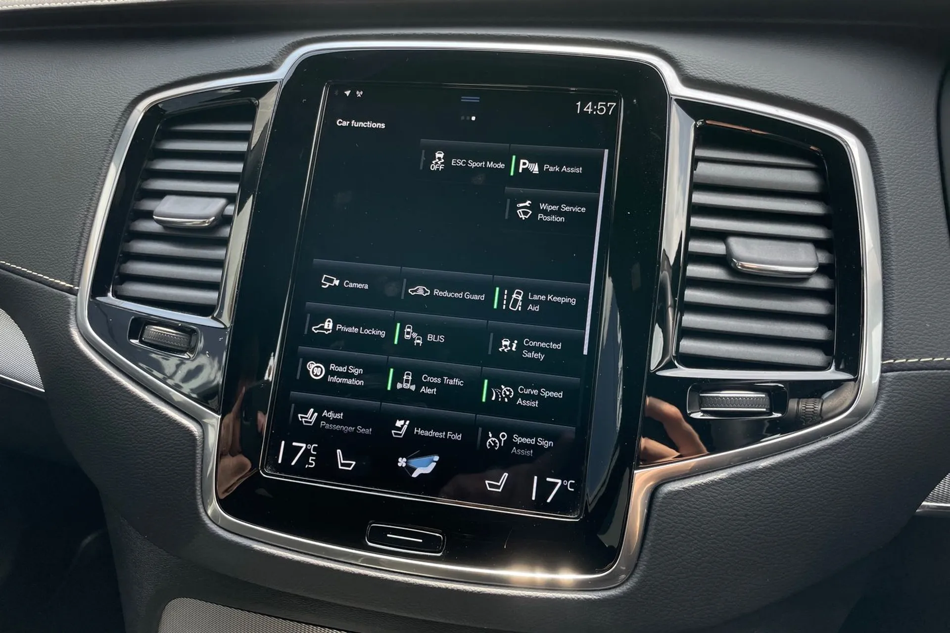 Volvo XC90 thumbnail image number 42