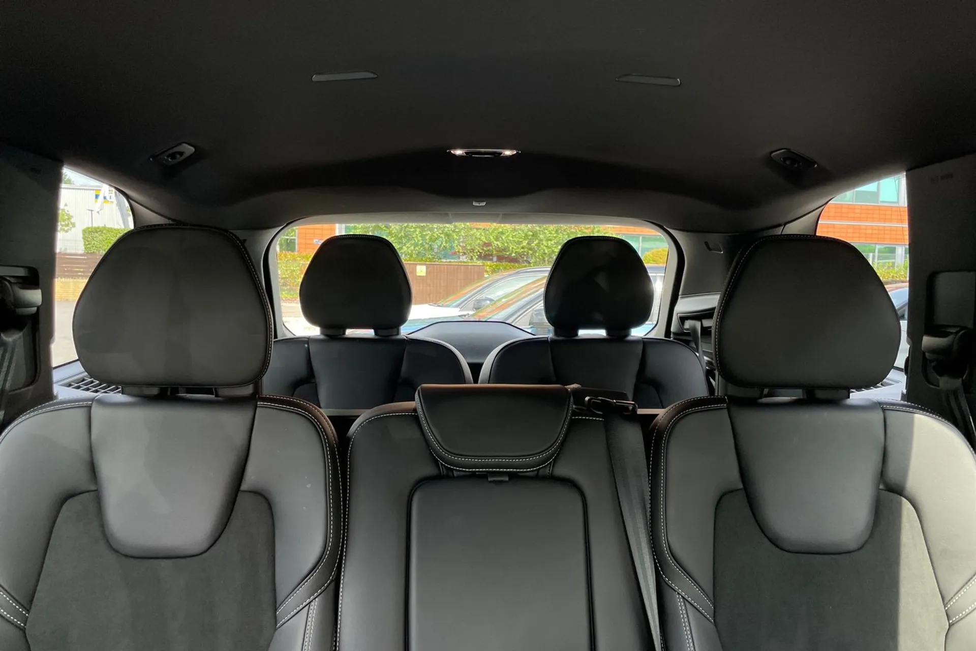 Volvo XC90 thumbnail image number 6