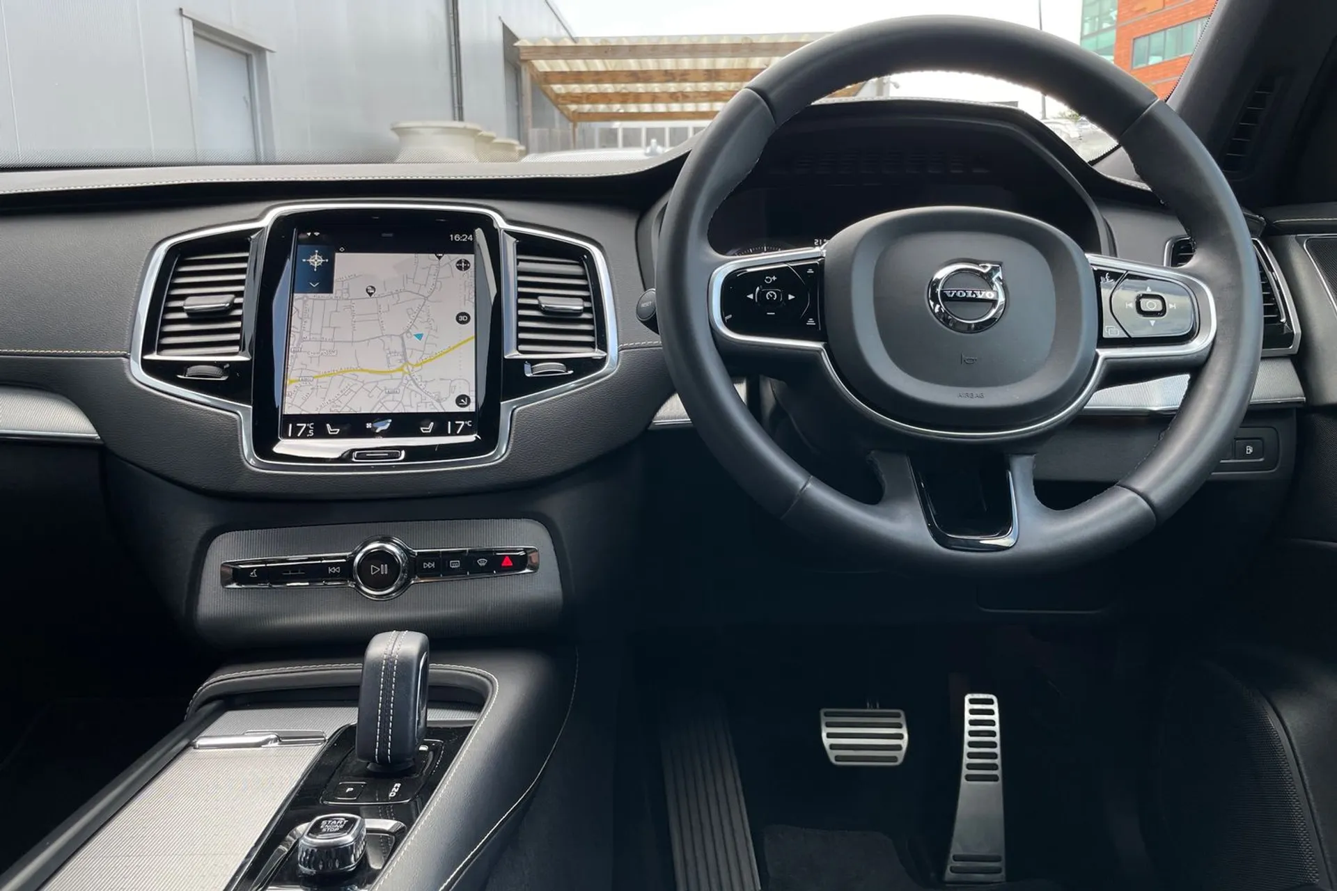 Volvo XC90 thumbnail image number 34