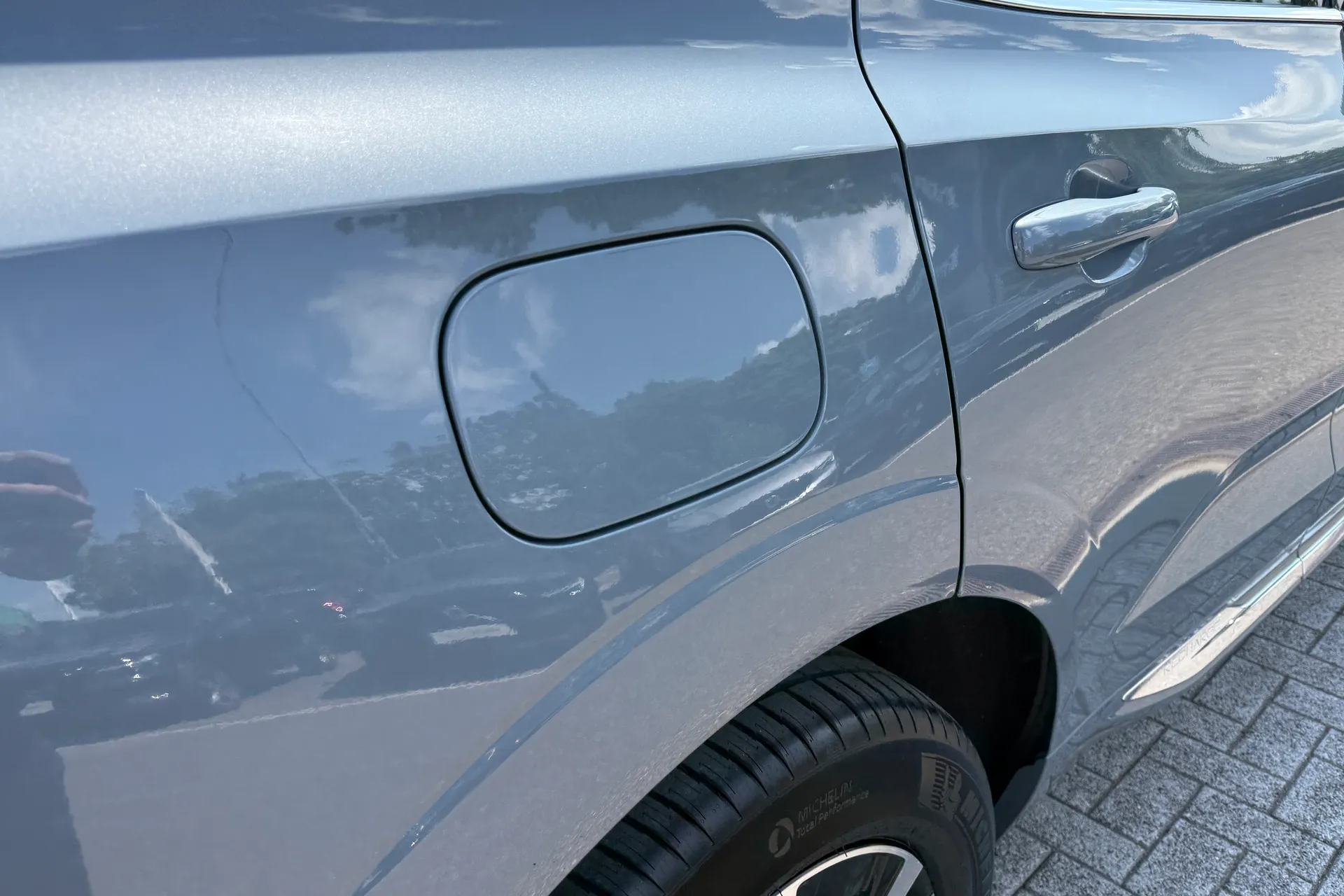 Volvo XC60 thumbnail image number 16