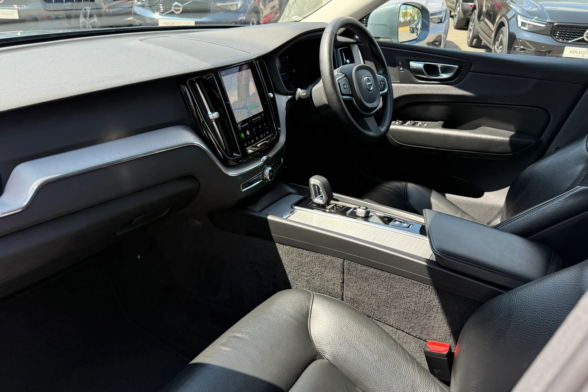 Volvo XC60 thumbnail image number 27