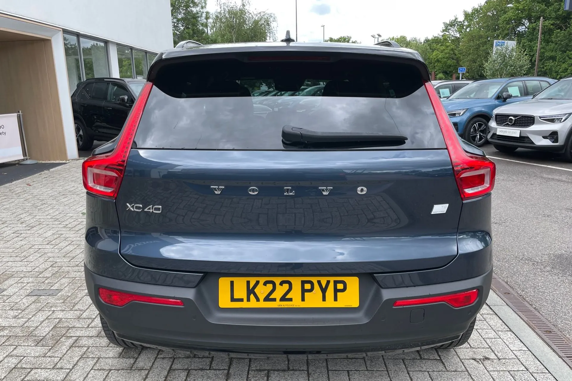 Volvo XC40 thumbnail image number 8