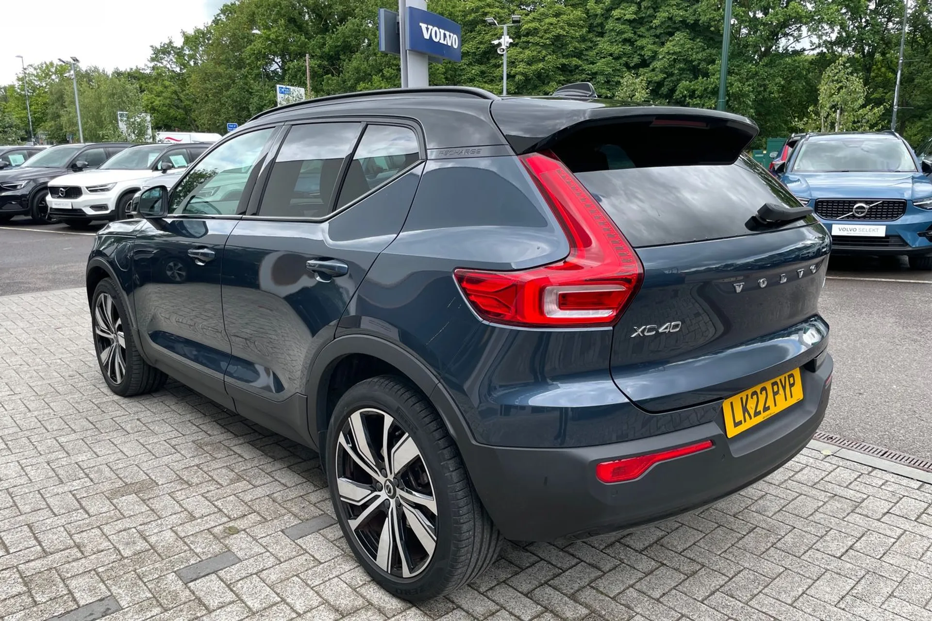 Volvo XC40 thumbnail image number 9