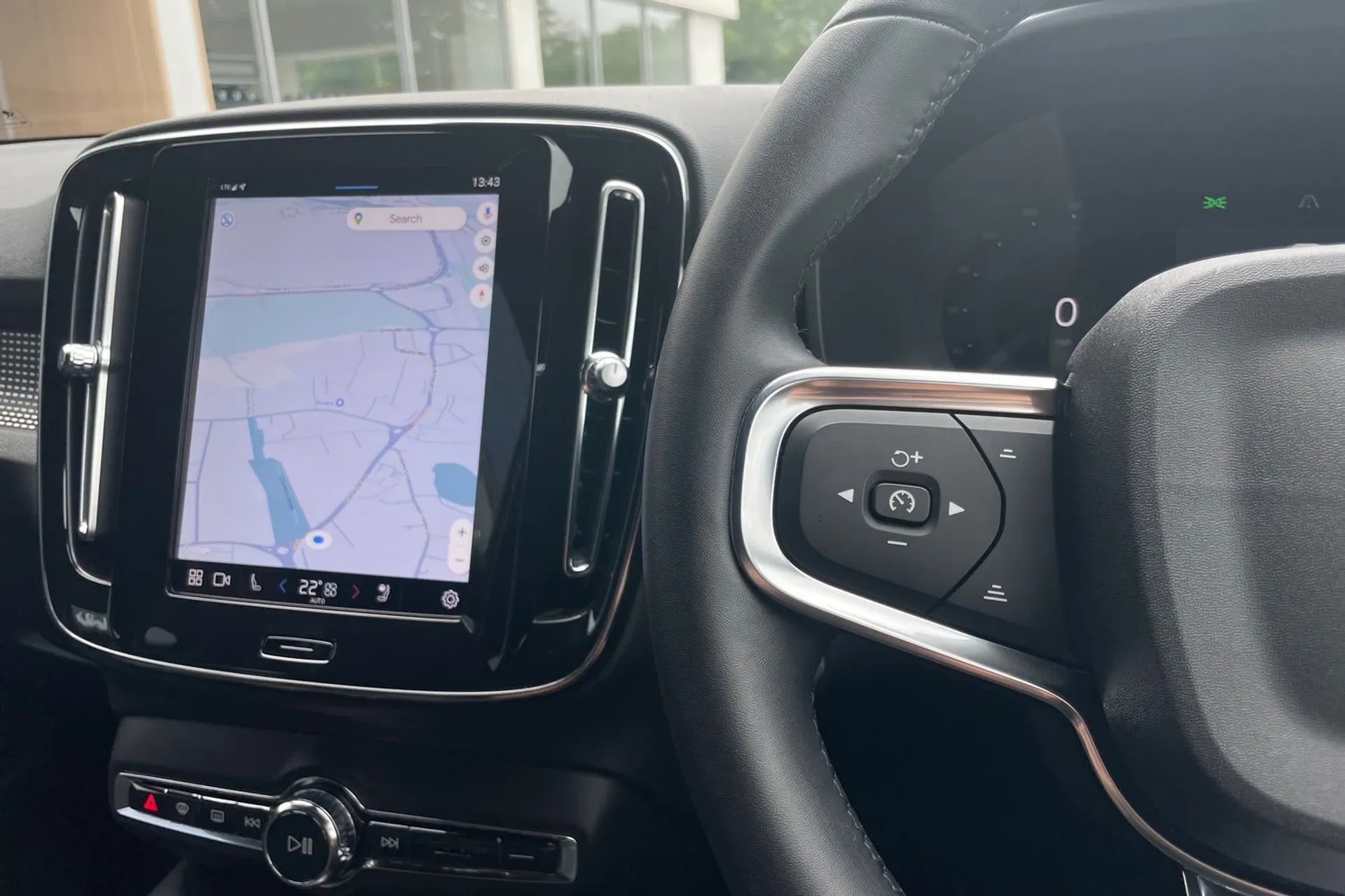 Volvo XC40 thumbnail image number 35