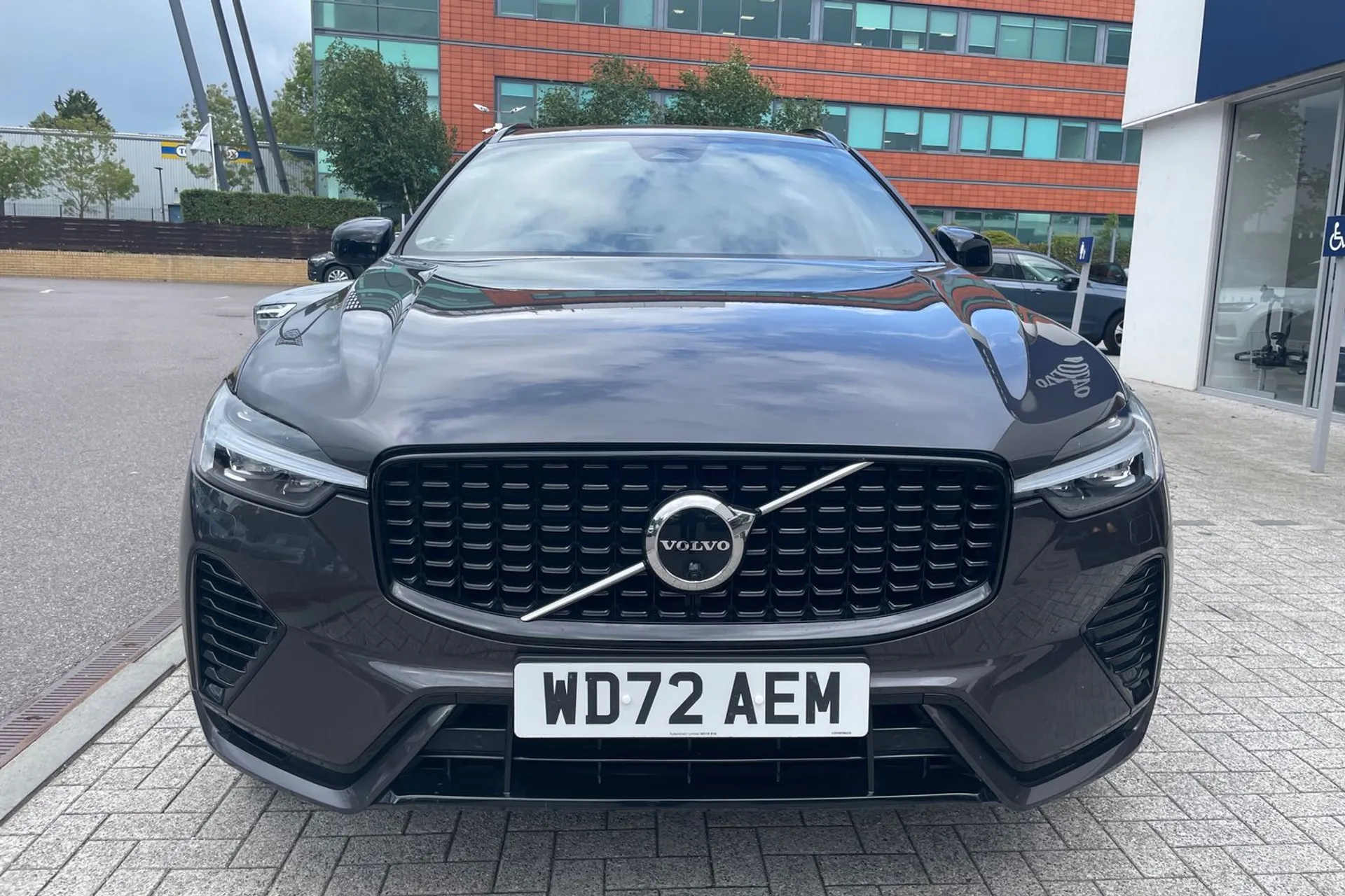 Volvo XC60 thumbnail image number 12