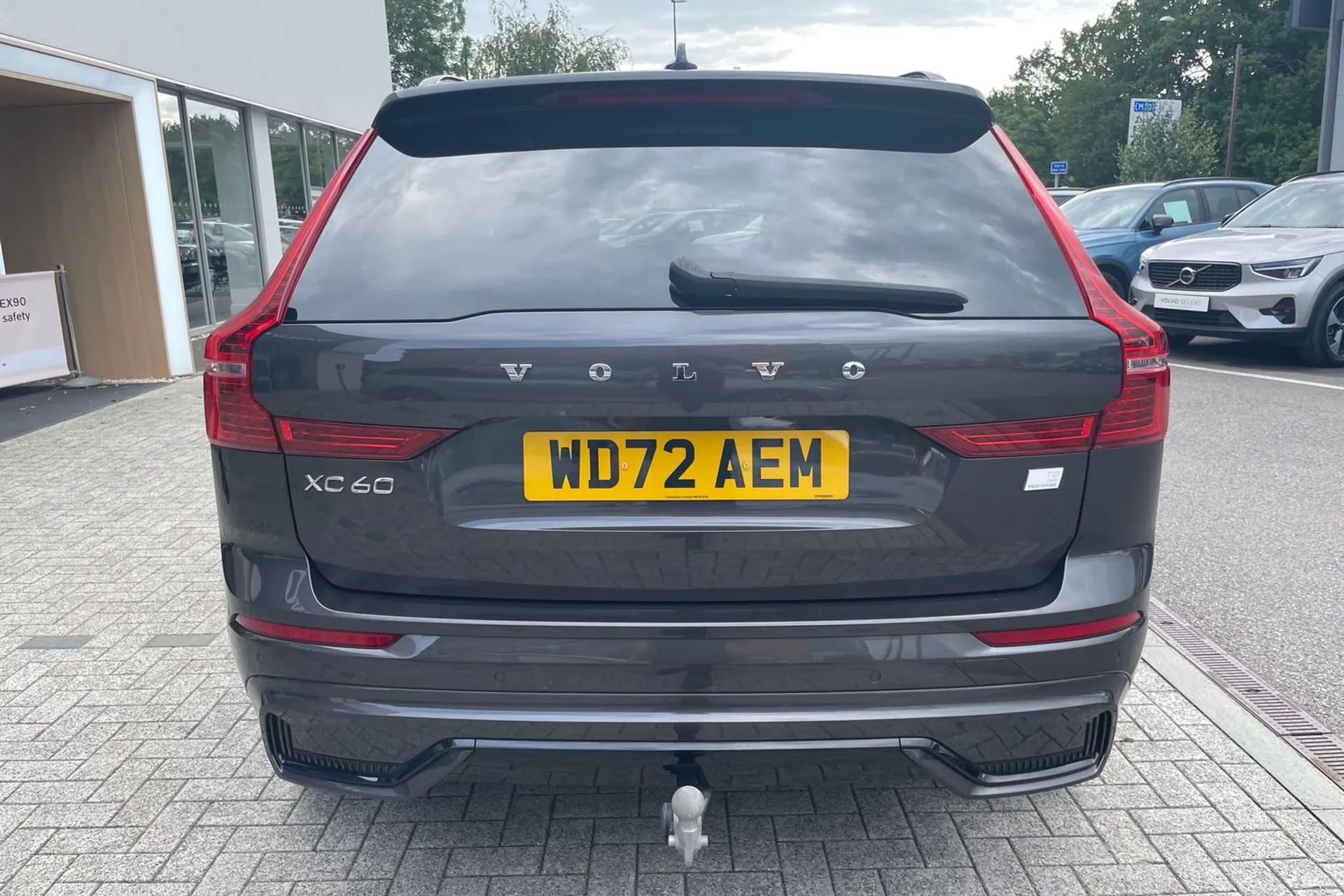 Volvo XC60 thumbnail image number 8