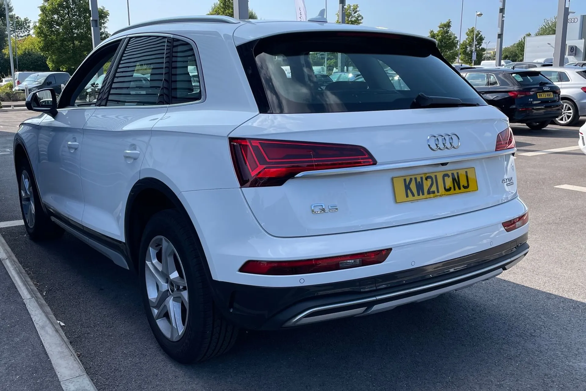 Audi Q5 thumbnail image number 16