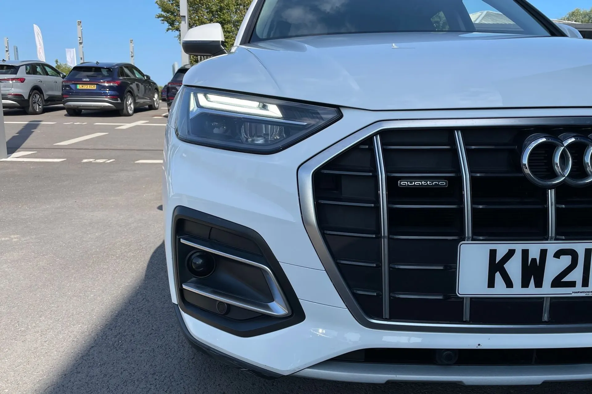 Audi Q5 thumbnail image number 27
