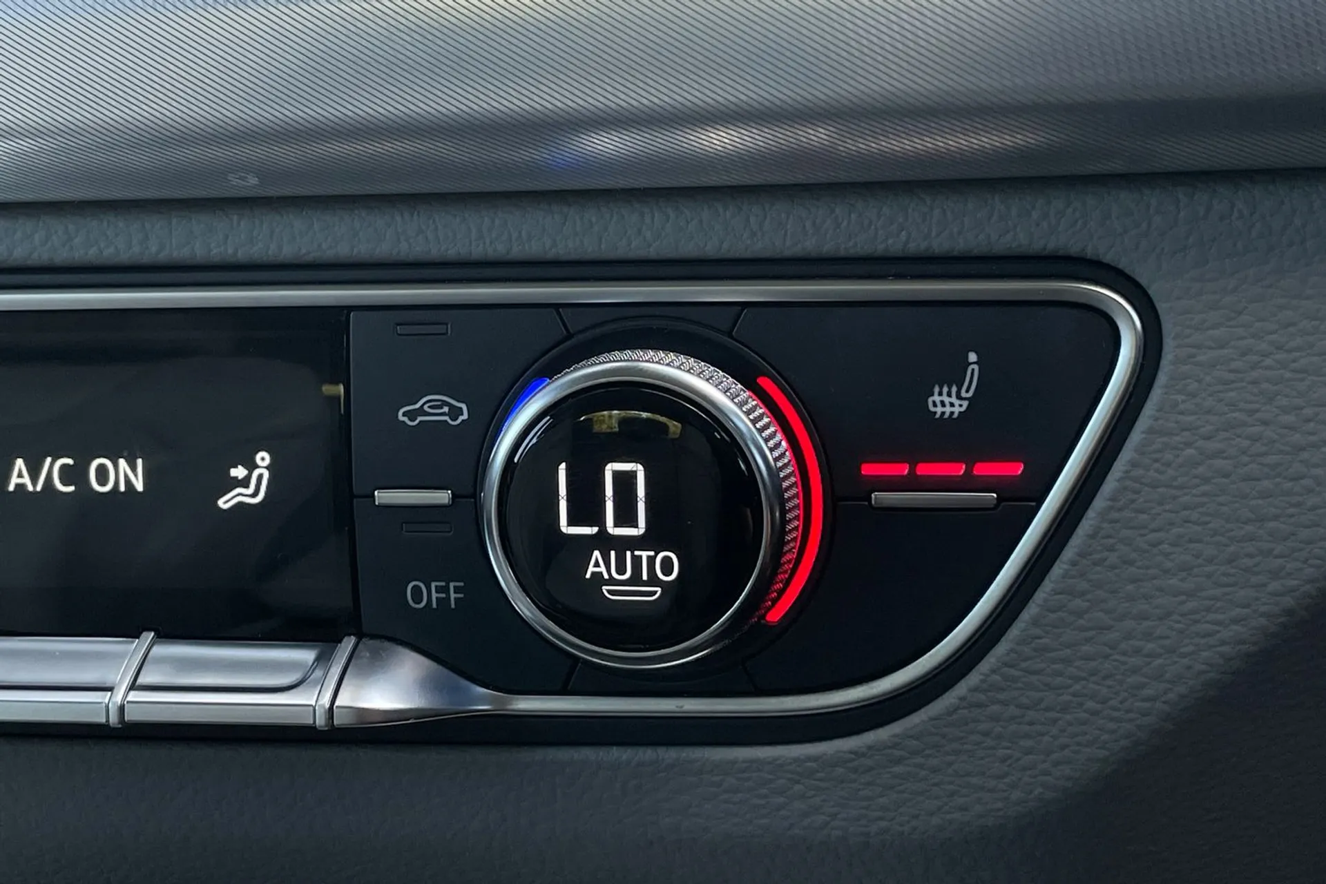 Audi Q5 thumbnail image number 26