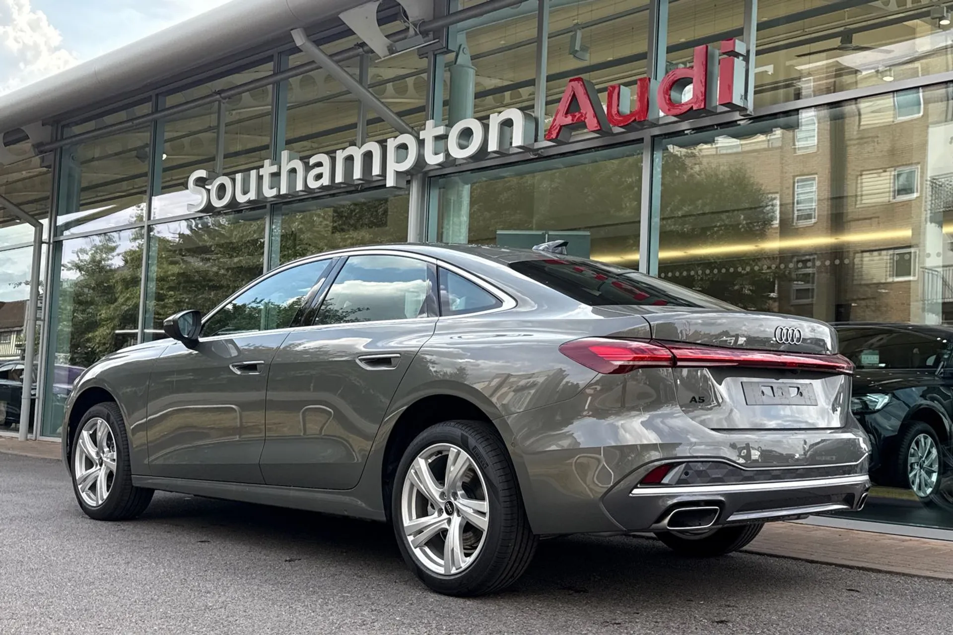 Audi A5 thumbnail image number 8