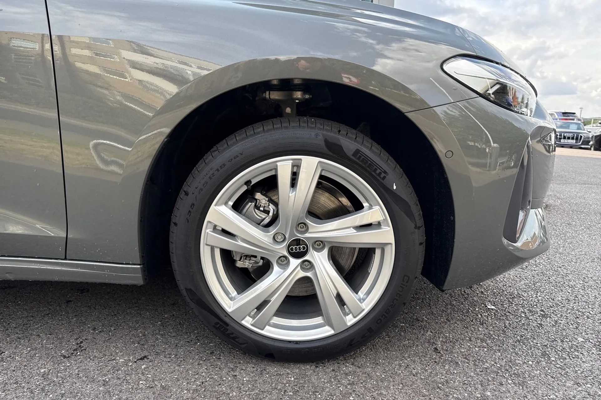 Audi A5 thumbnail image number 12