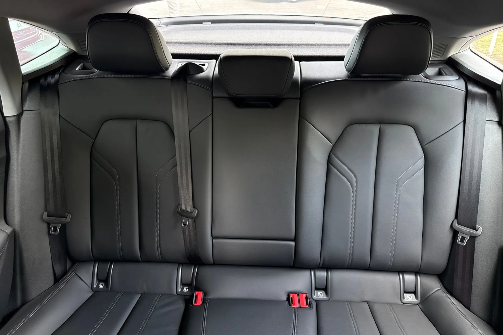 Audi A5 thumbnail image number 30