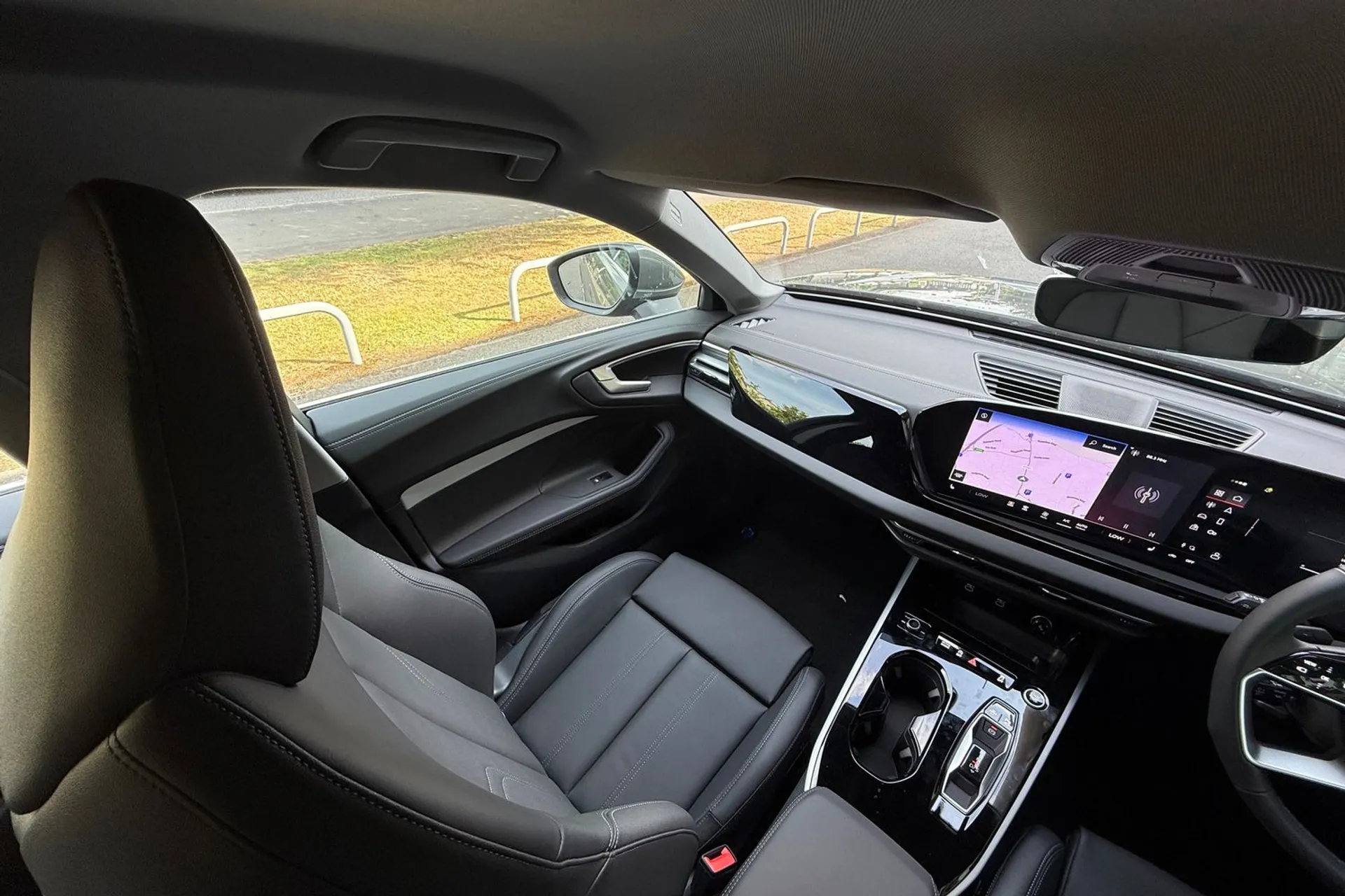 Audi A5 thumbnail image number 32