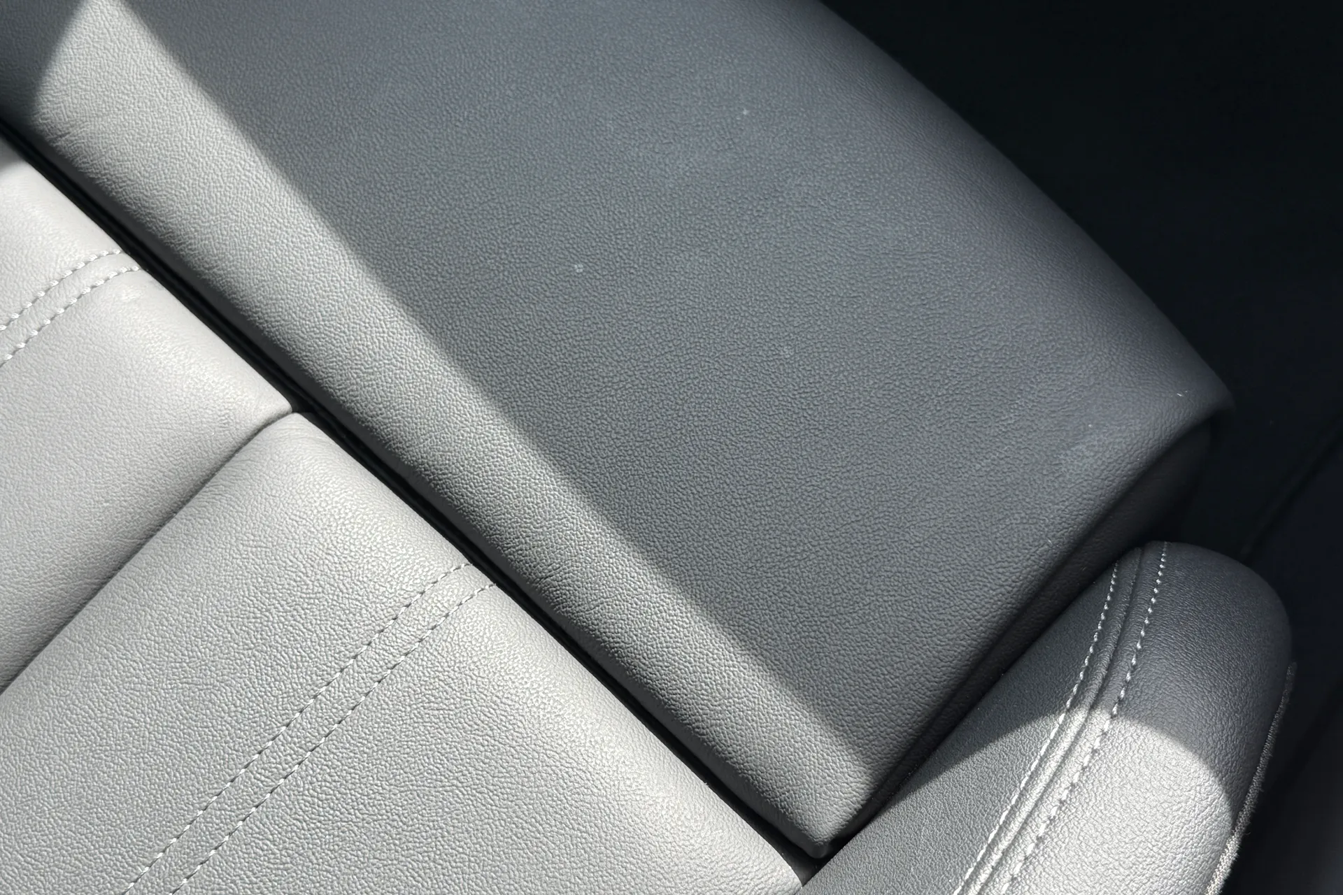 Audi A5 thumbnail image number 23
