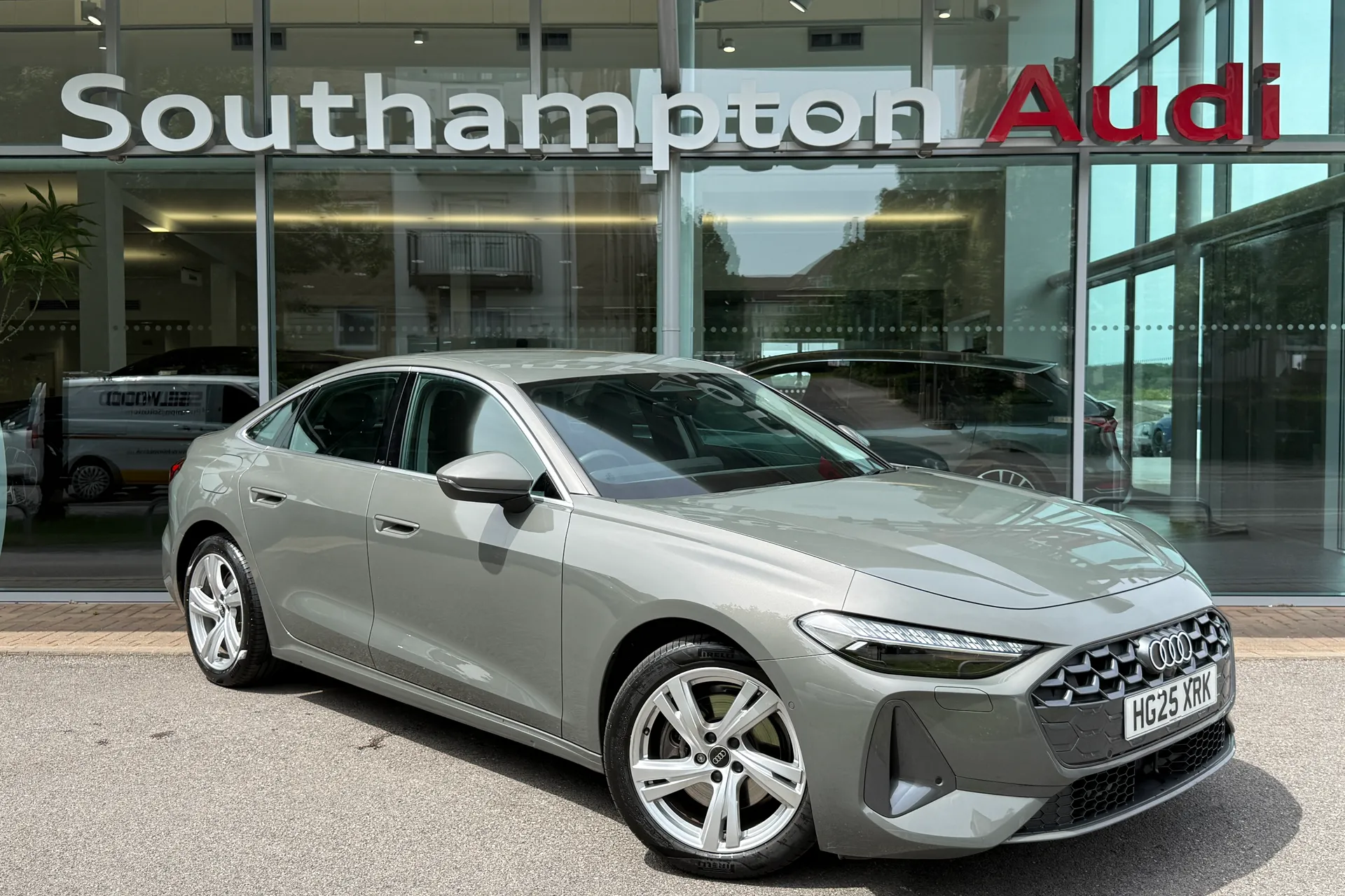 Audi A5 thumbnail image number 52