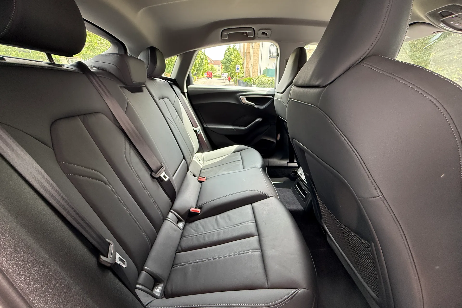 Audi A5 thumbnail image number 34
