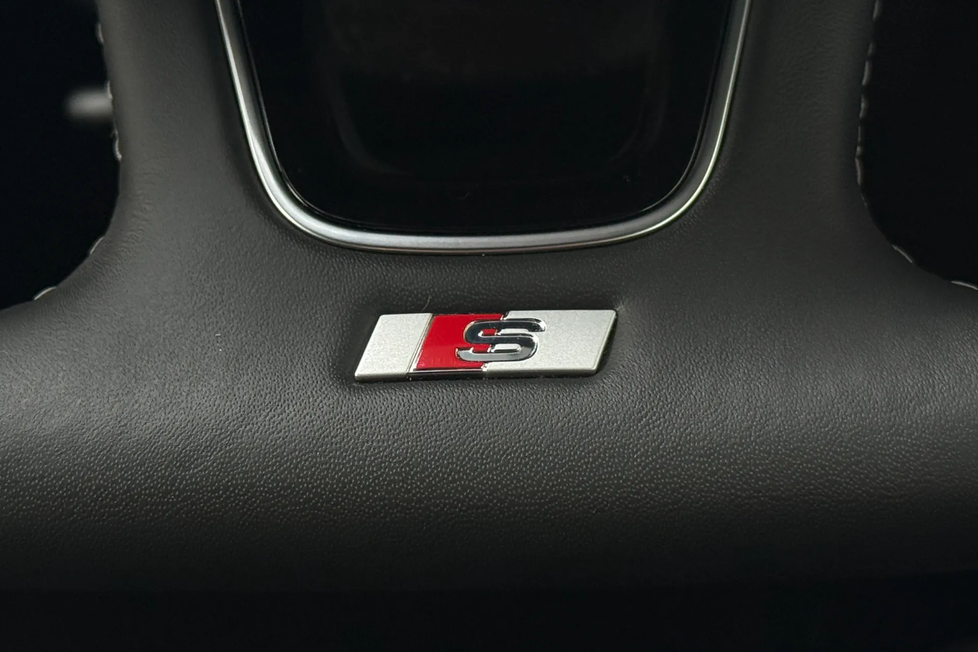 Audi A3 thumbnail image number 16