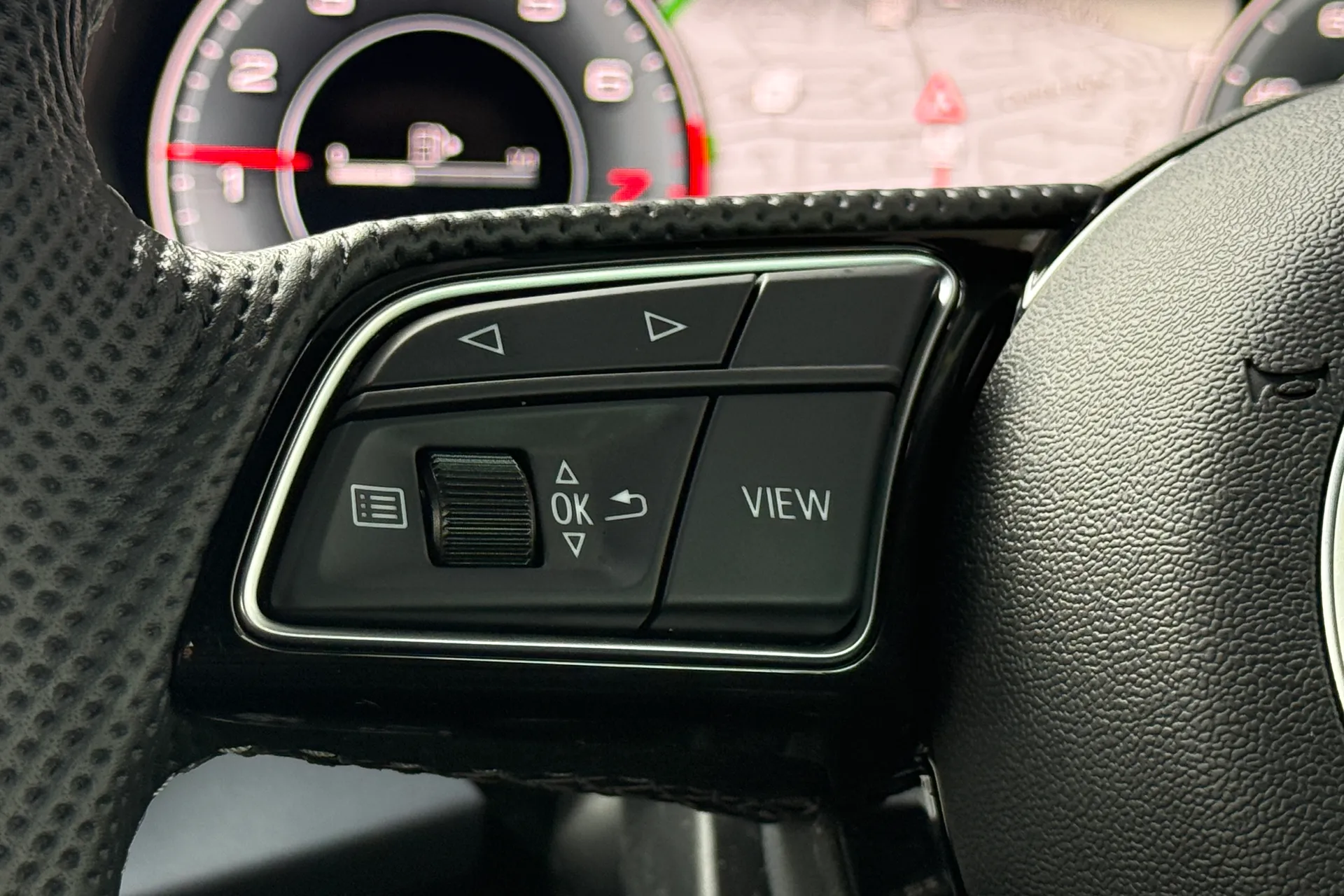 Audi A3 thumbnail image number 14