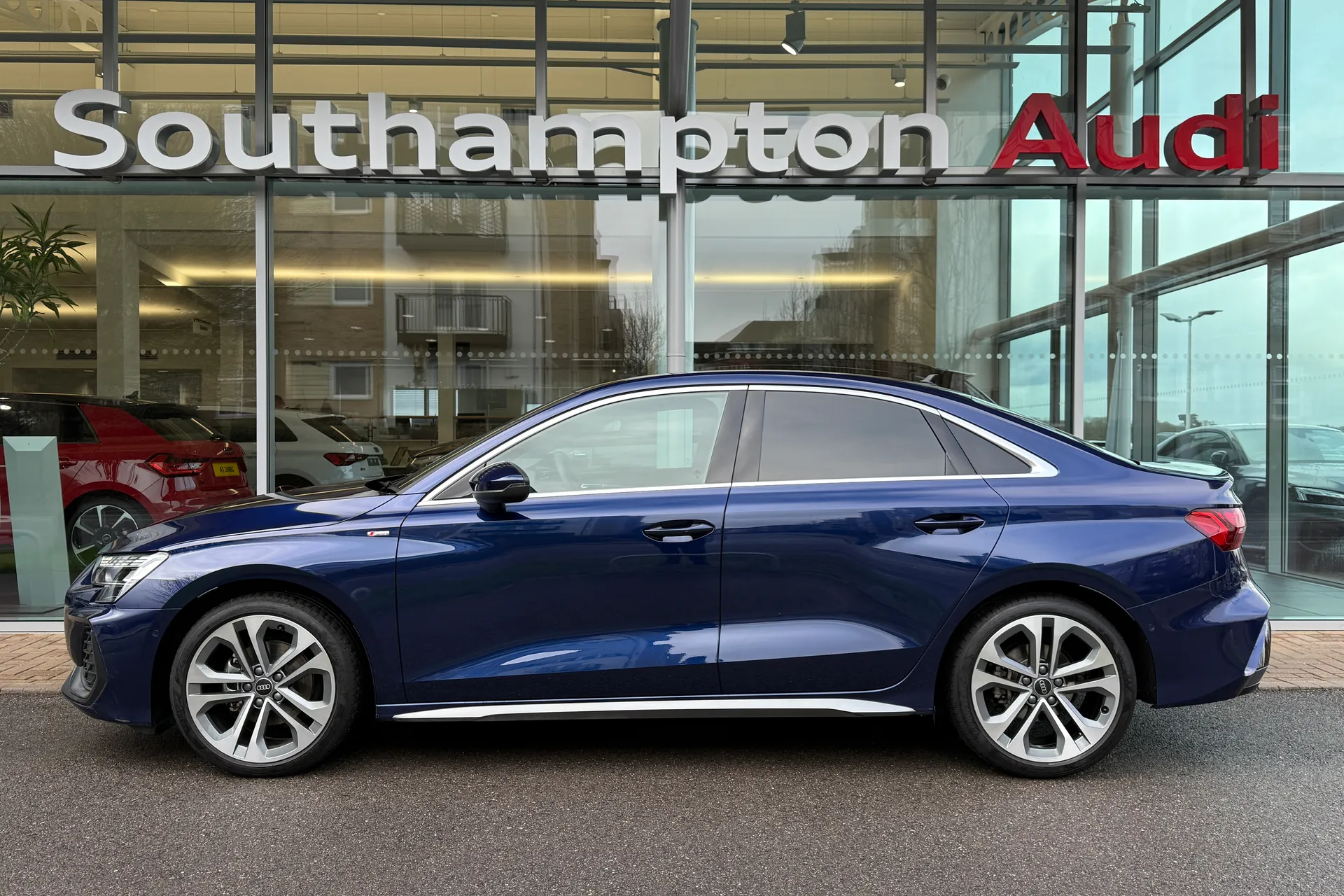 Audi A3 thumbnail image number 57