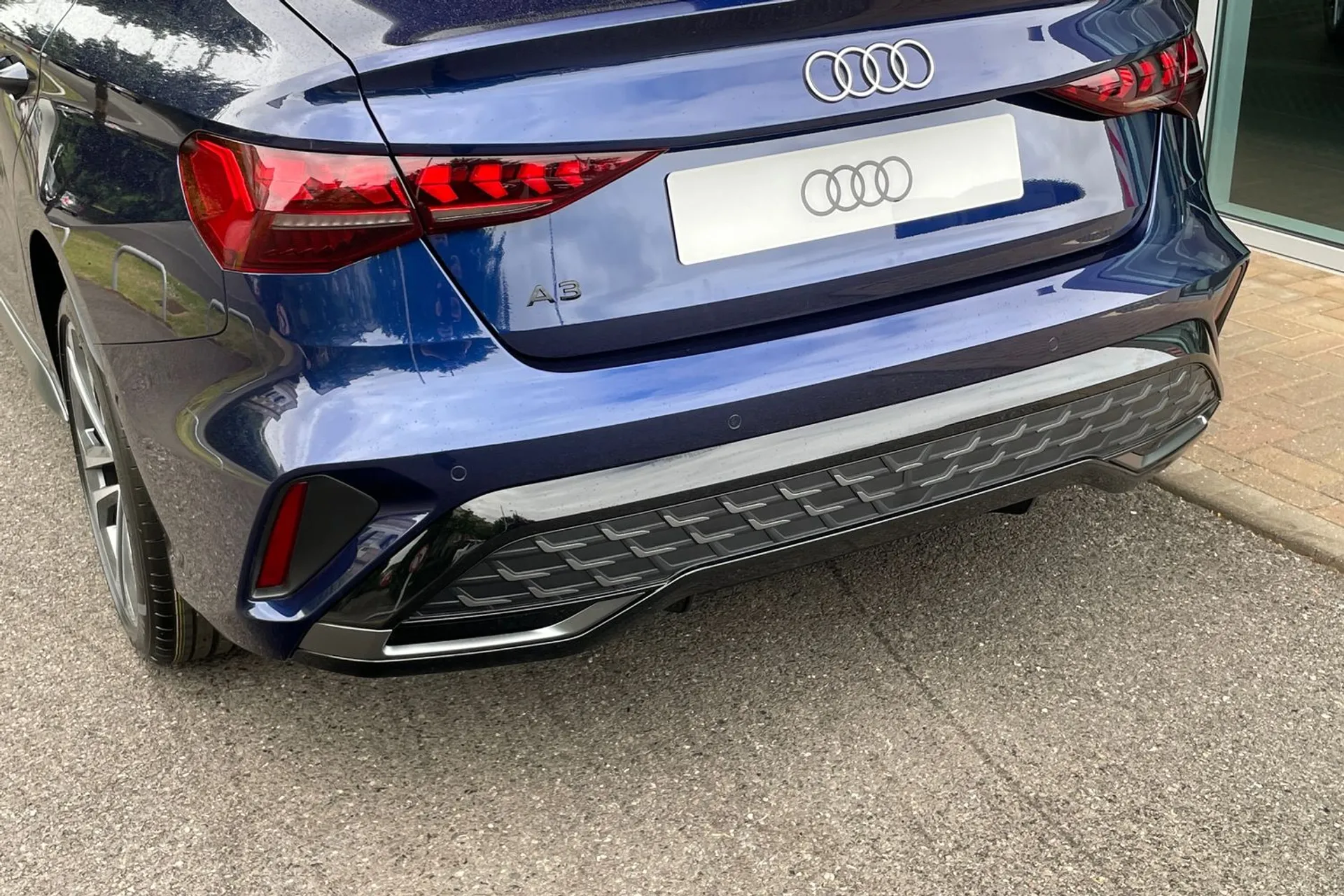 Audi A3 thumbnail image number 16