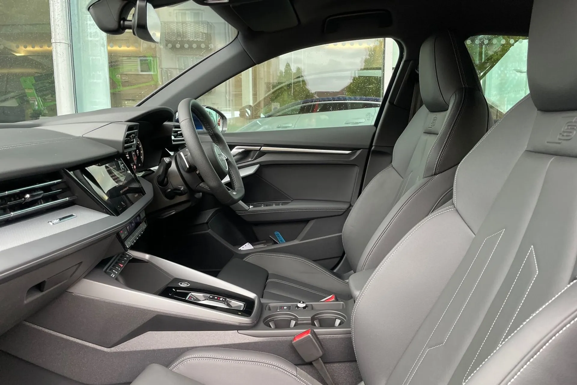 Audi A3 thumbnail image number 27