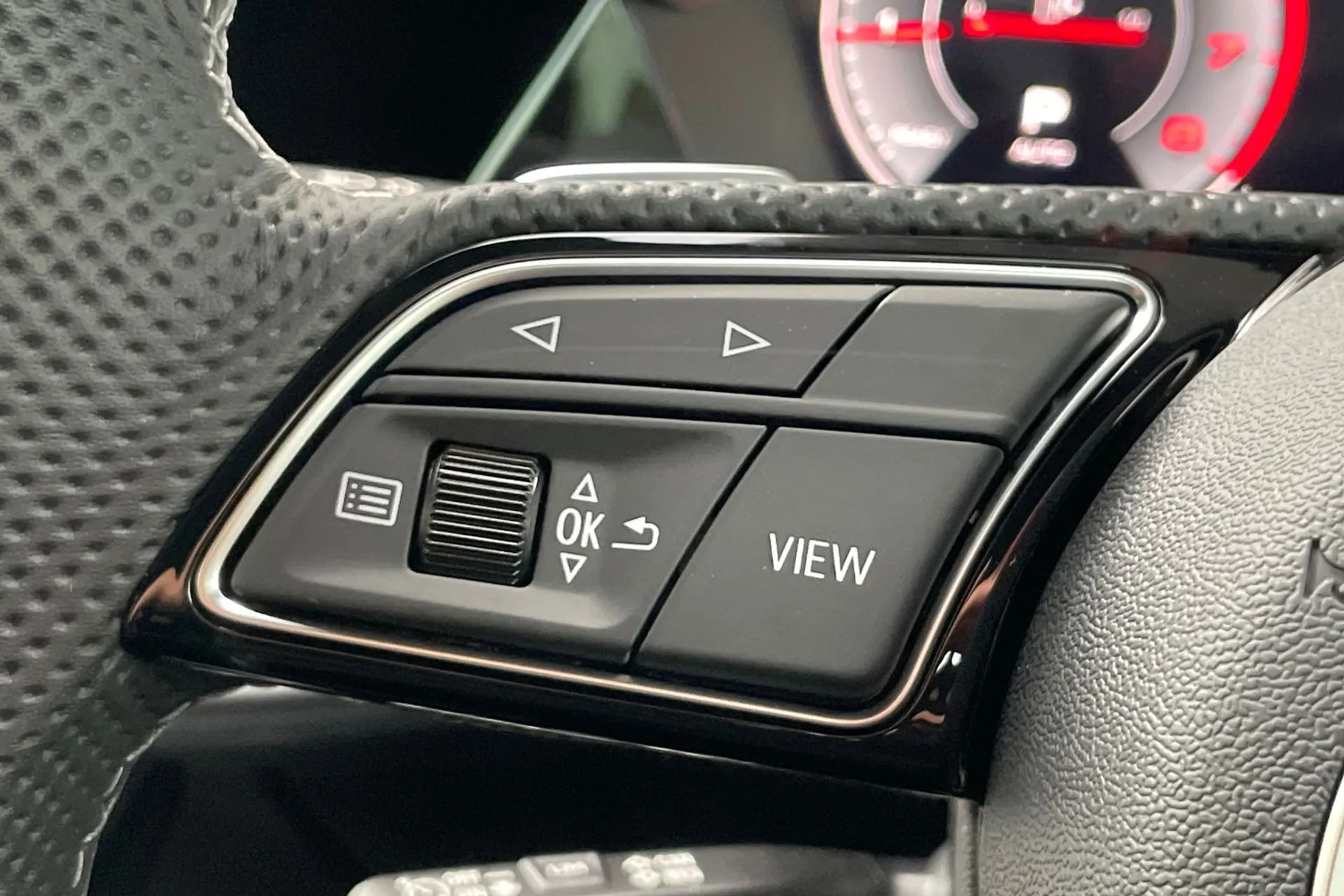 Audi A3 thumbnail image number 35