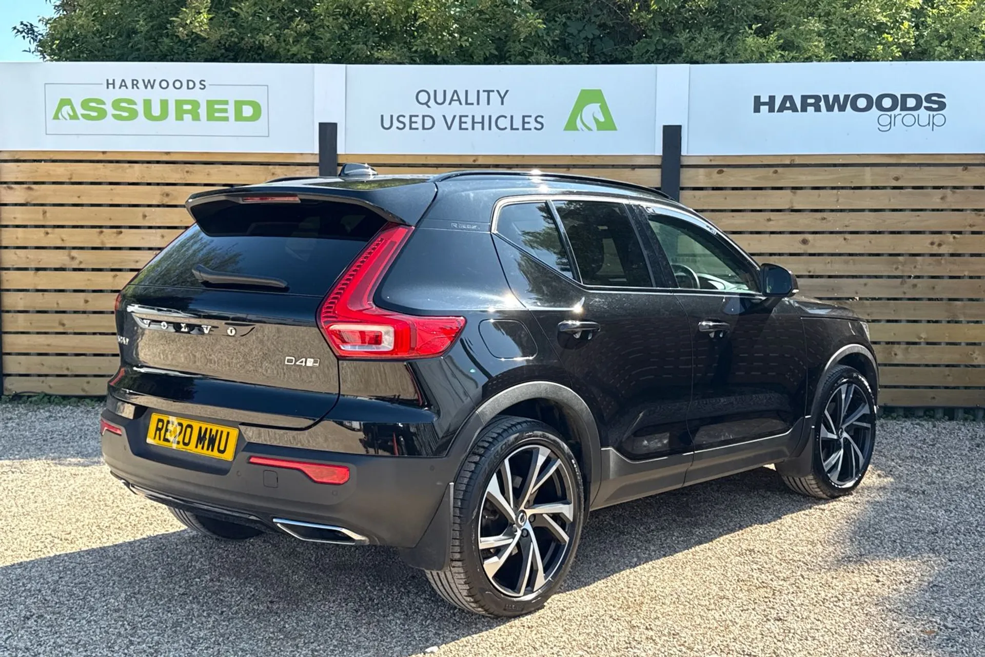 Volvo XC40 thumbnail image number 8
