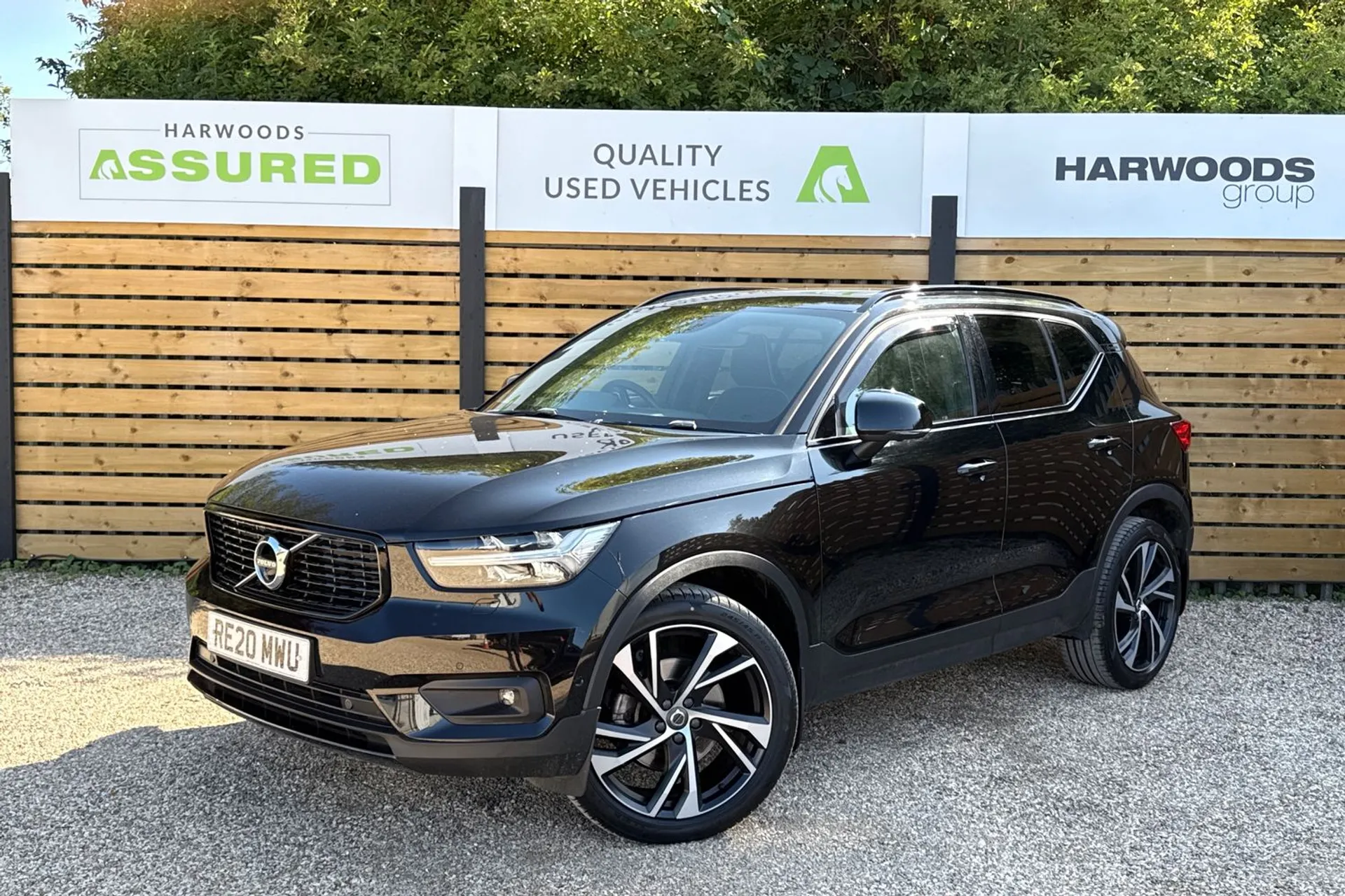 Volvo XC40 thumbnail image number 12