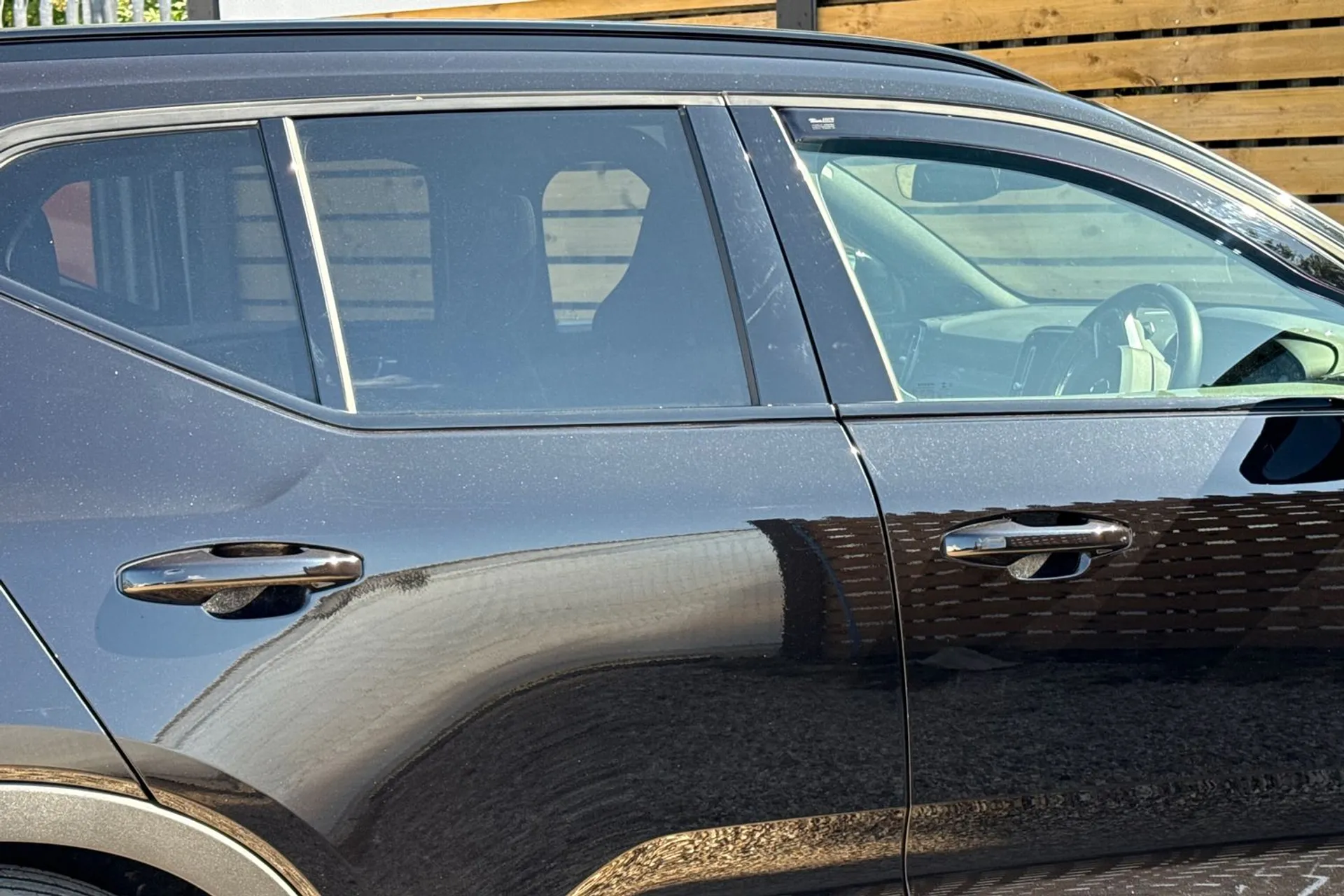 Volvo XC40 thumbnail image number 15
