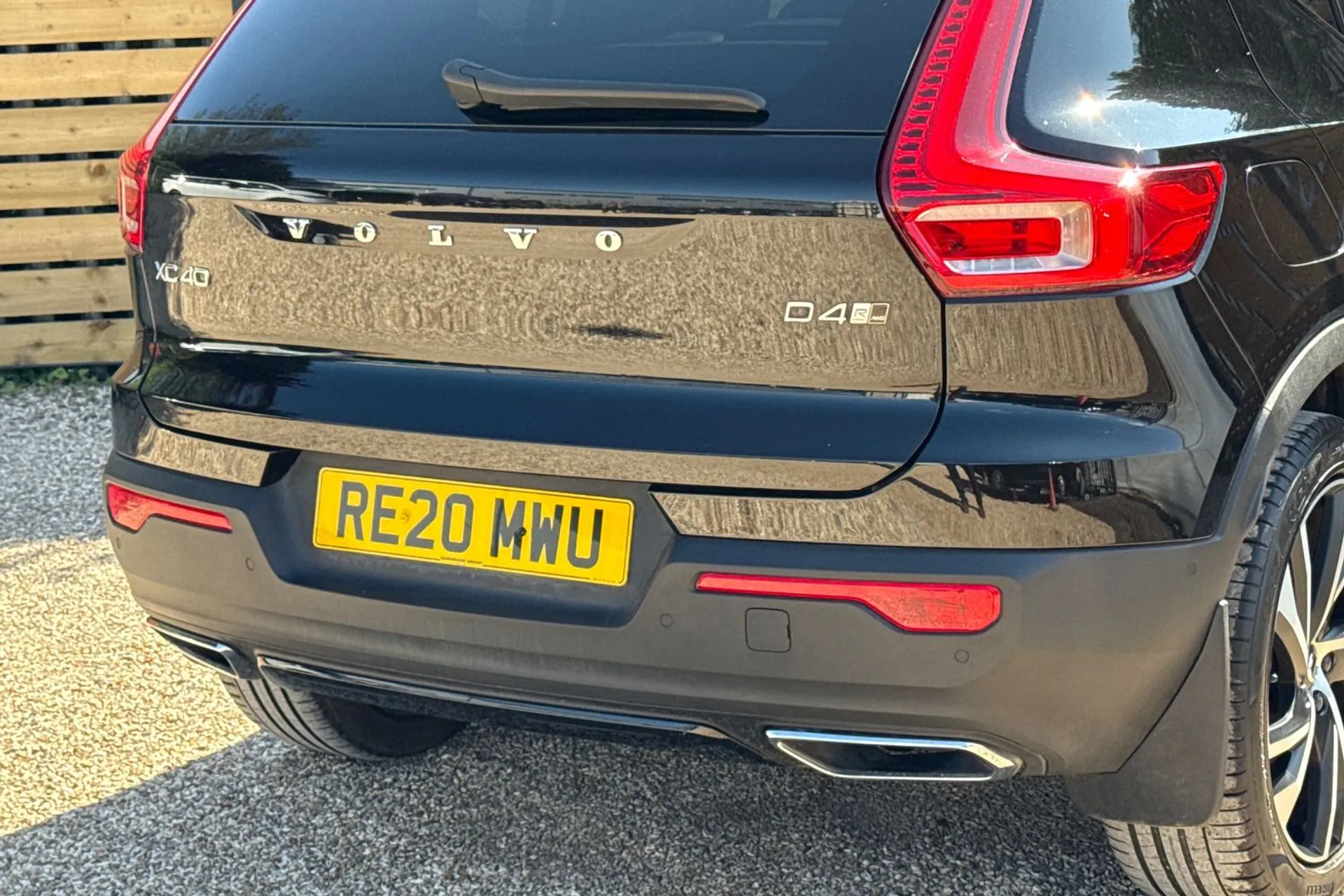 Volvo XC40 thumbnail image number 18