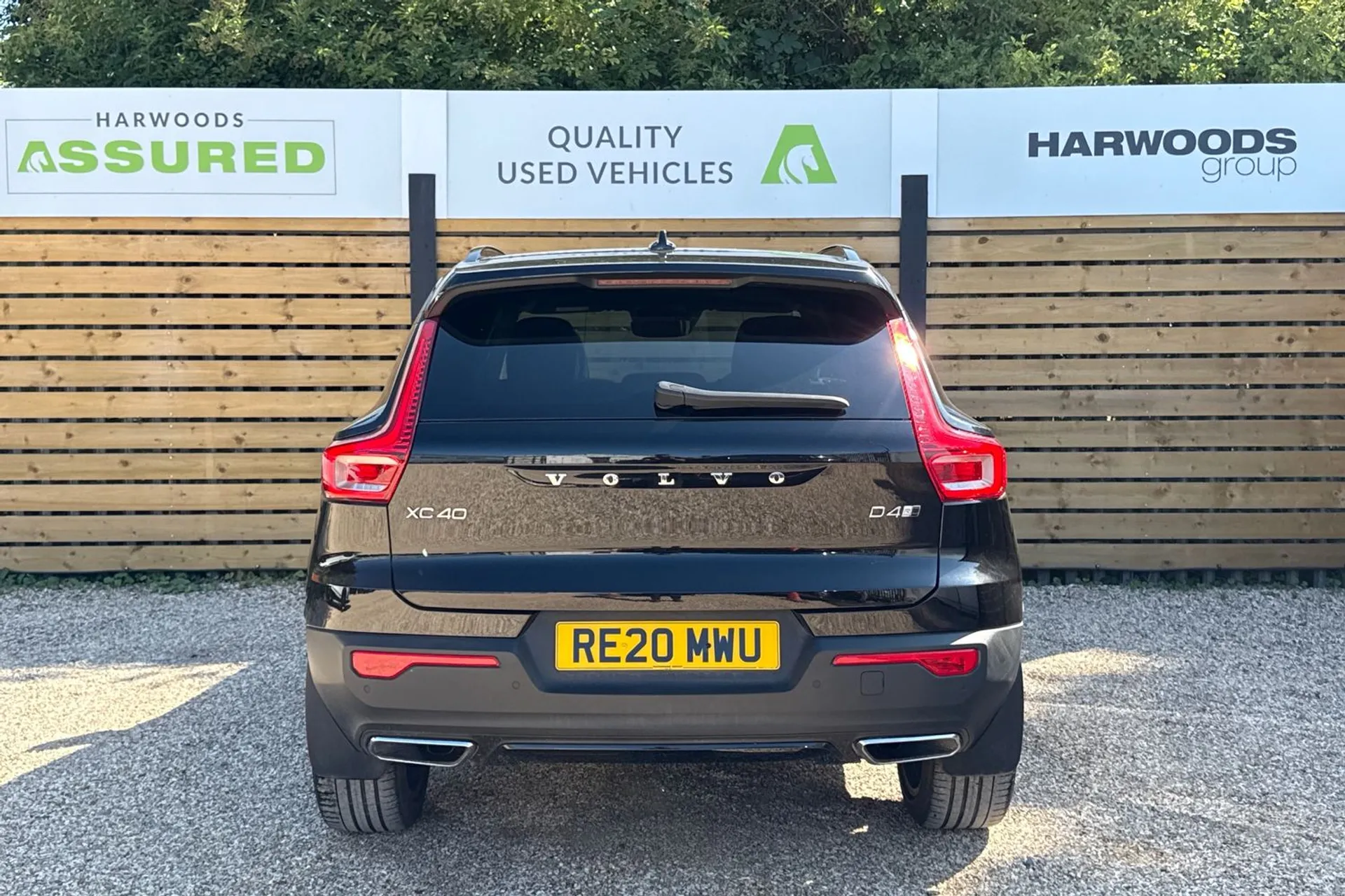 Volvo XC40 thumbnail image number 9
