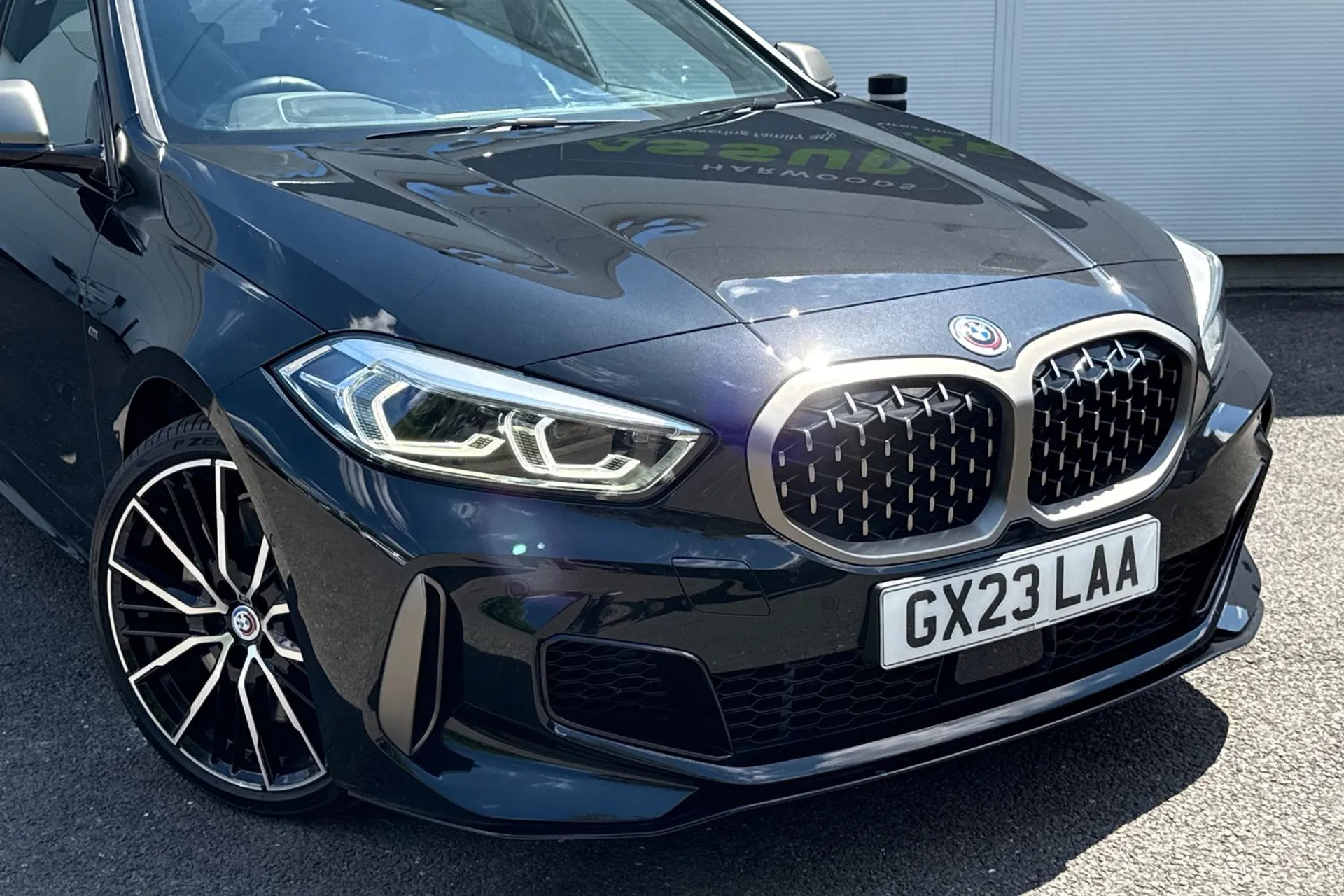 BMW 1 SERIES thumbnail image number 21