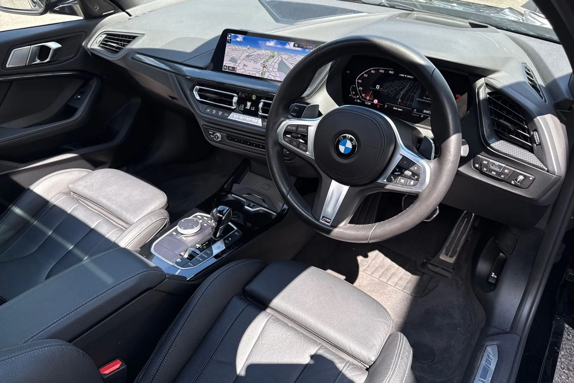 BMW 1 SERIES thumbnail image number 20