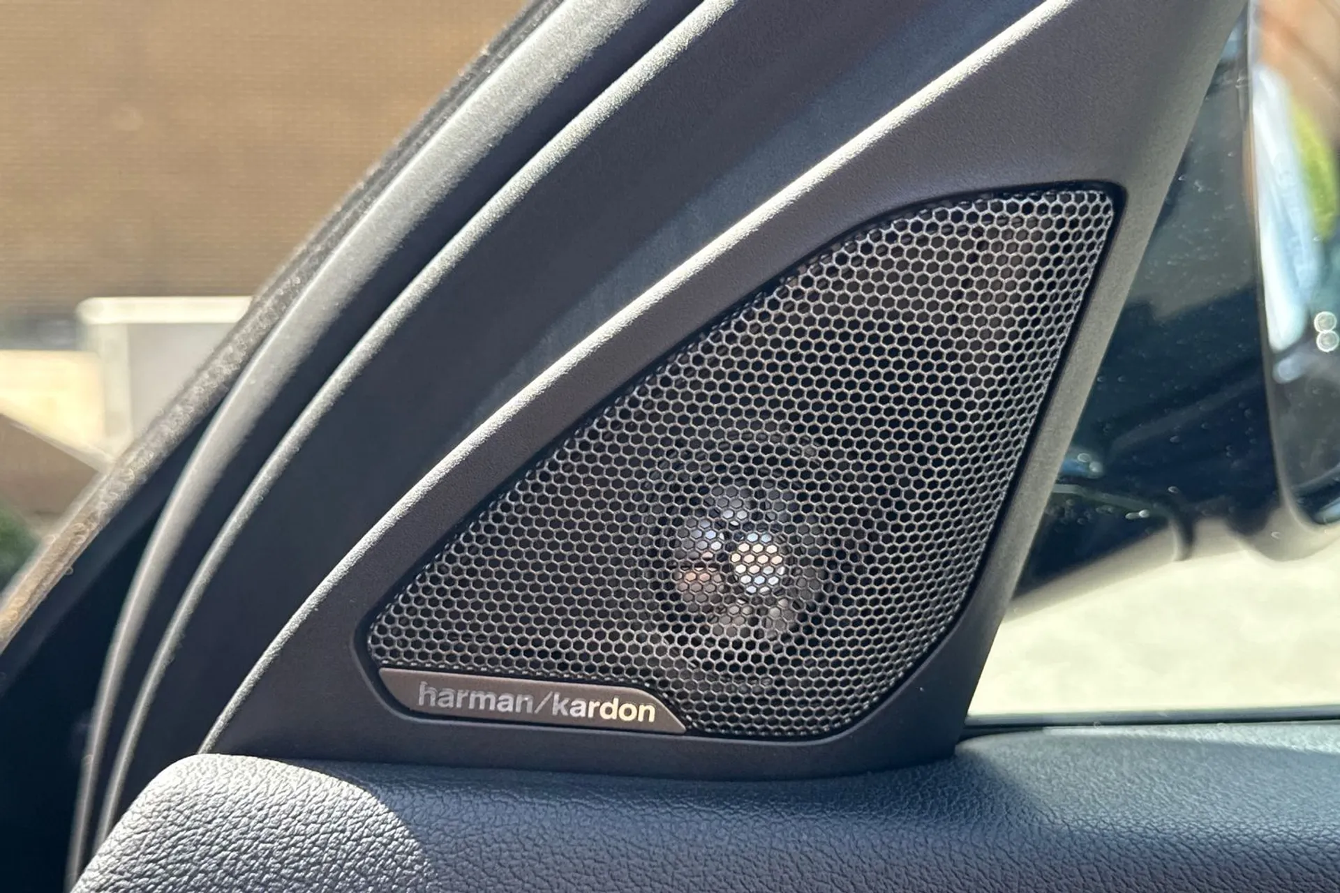 BMW 1 SERIES thumbnail image number 48