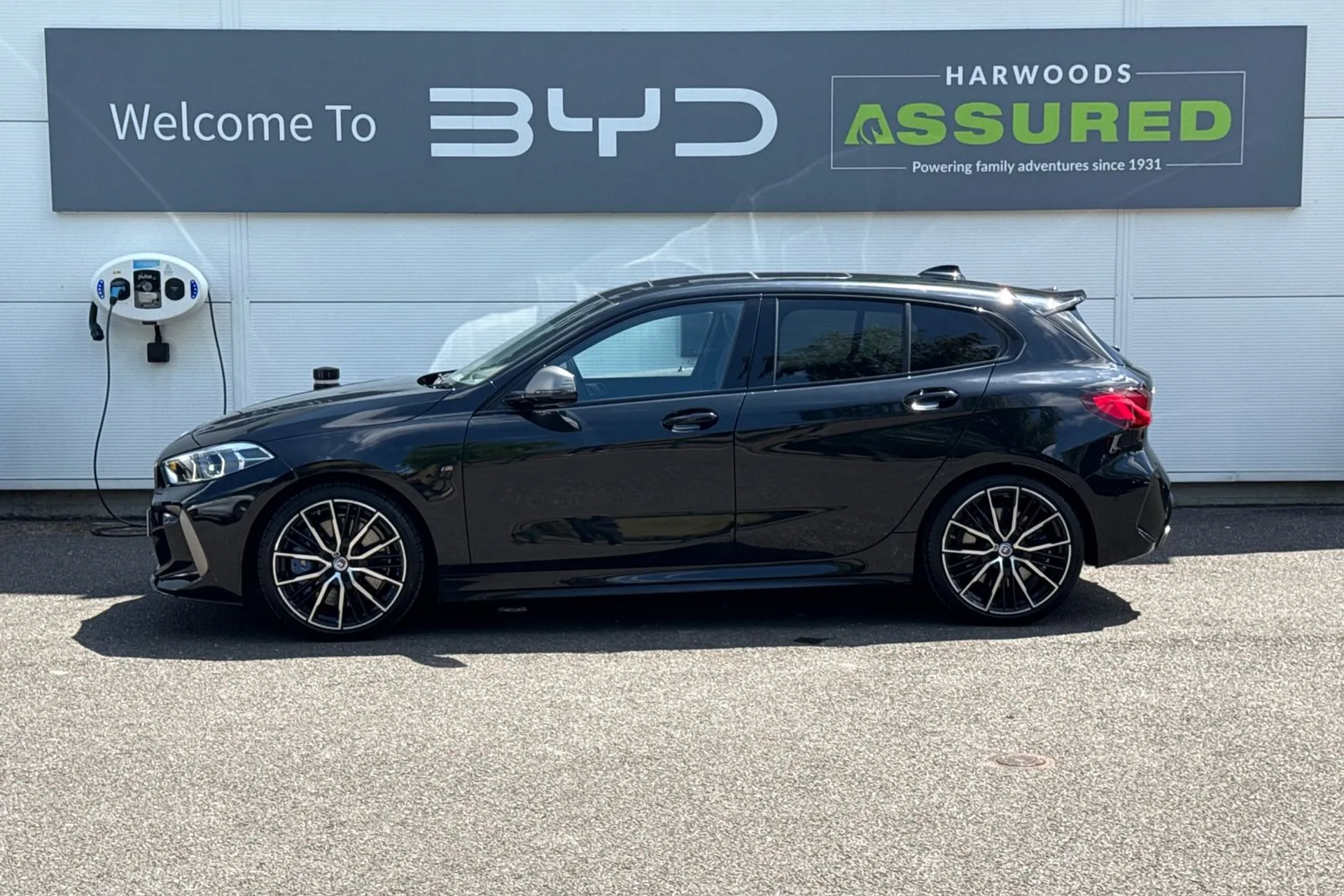 BMW 1 SERIES thumbnail image number 14